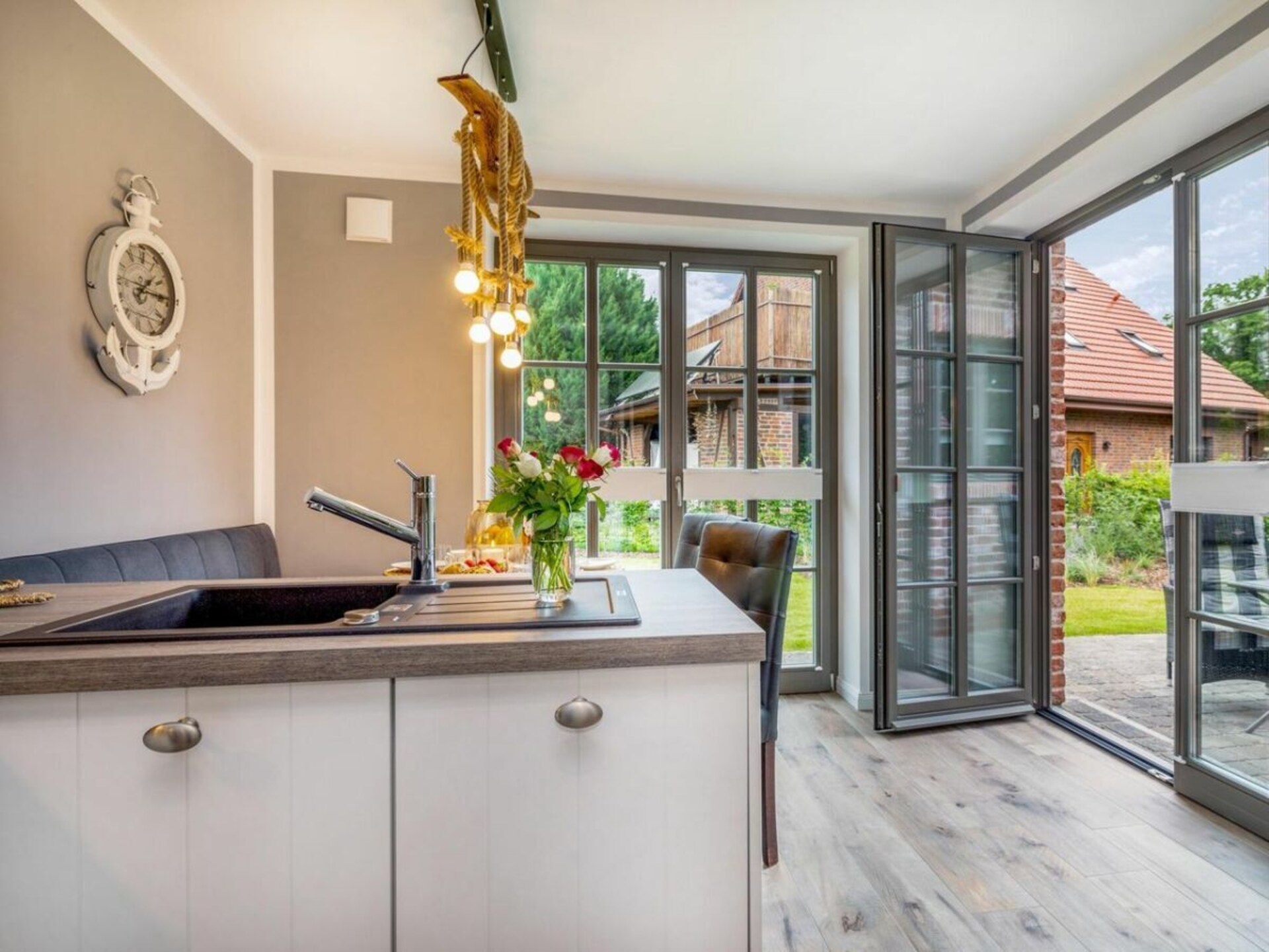 Modern vakantiehuis bij Oostzee Zingst met terras en open haard - foto 12