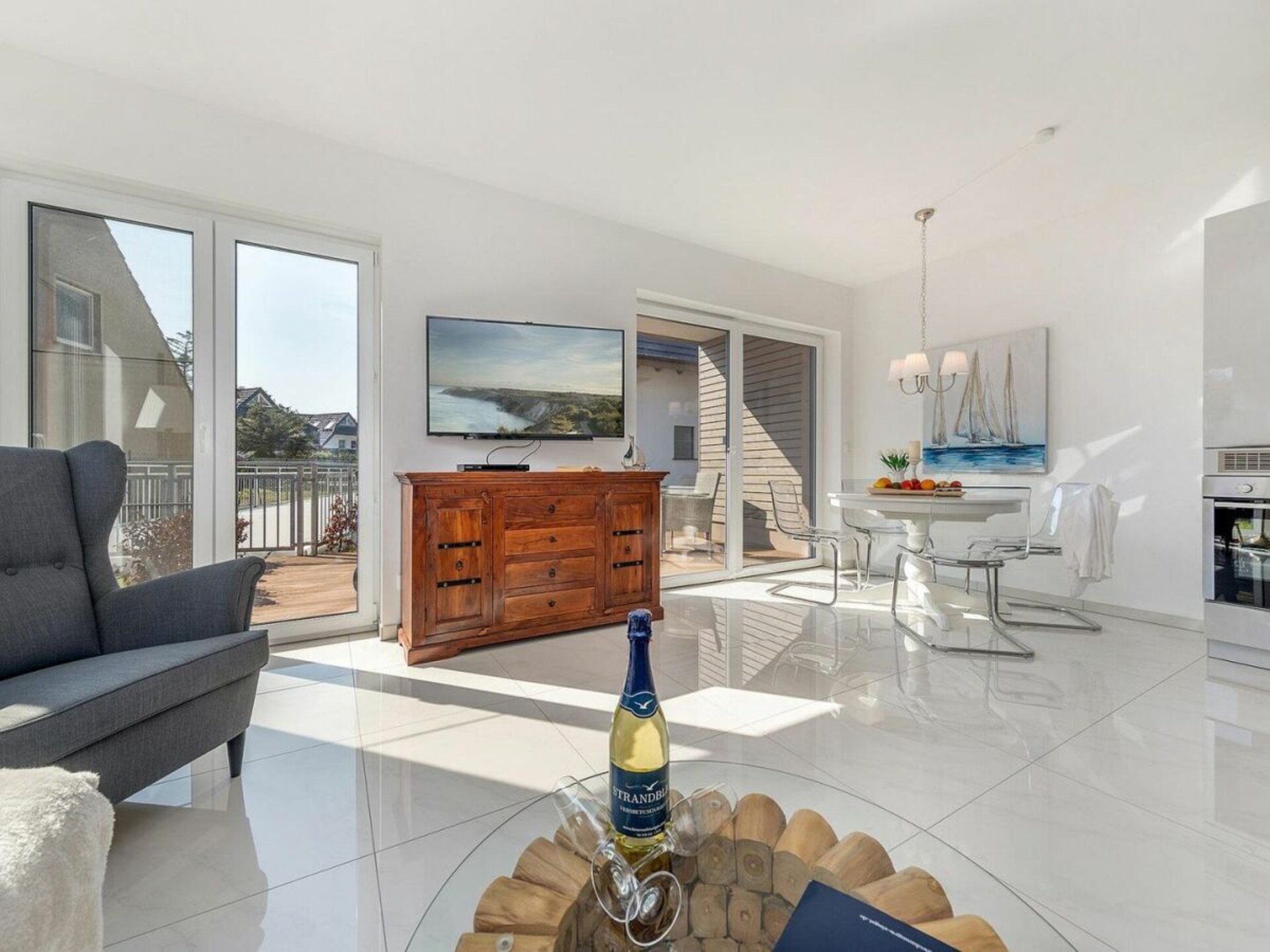 Licht appartement op loopafstand van het strand in Zingst - foto 9