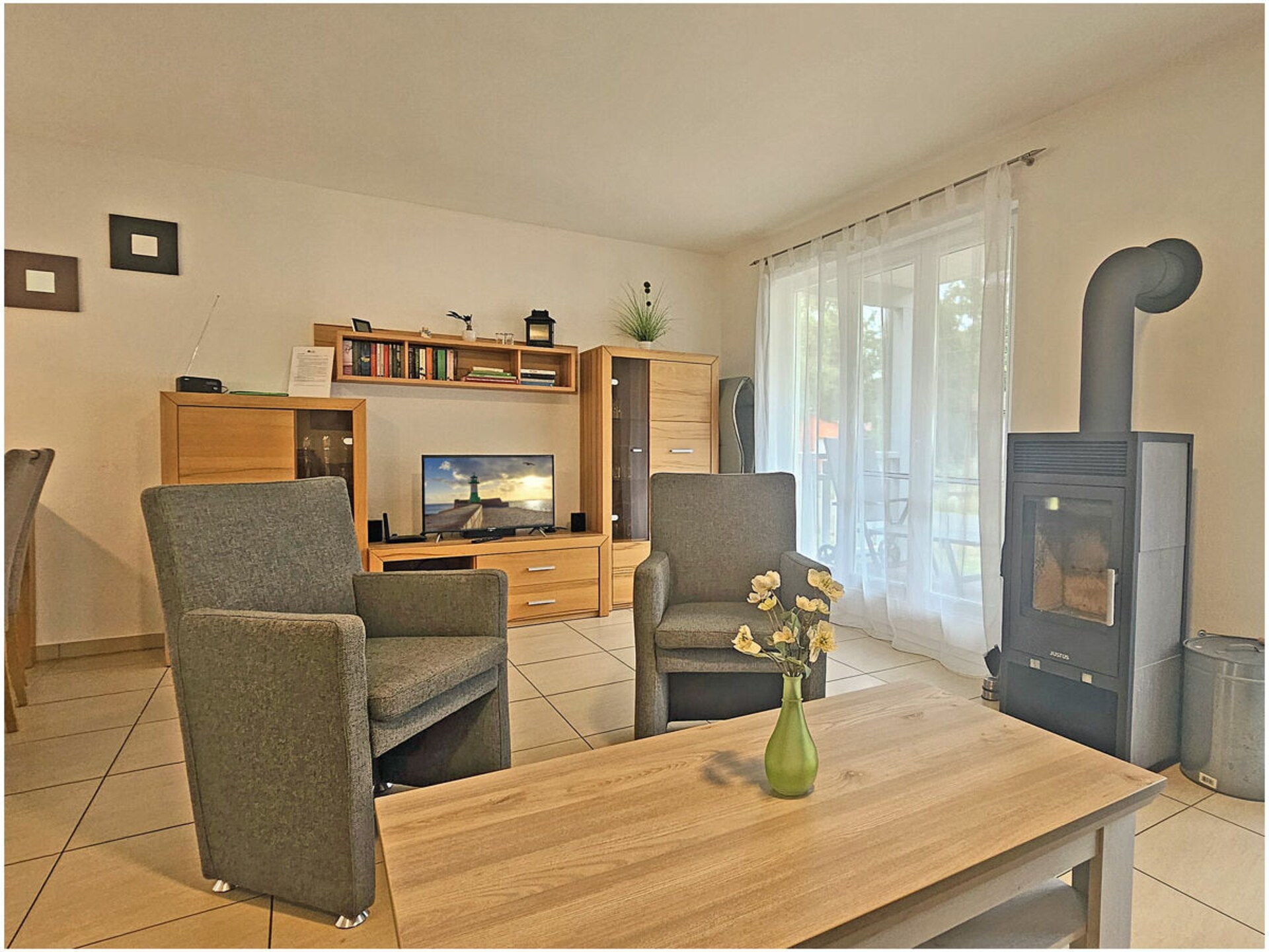 Knus vakantiehuis met sauna en open haard op 500m van strand Glowe - foto 11