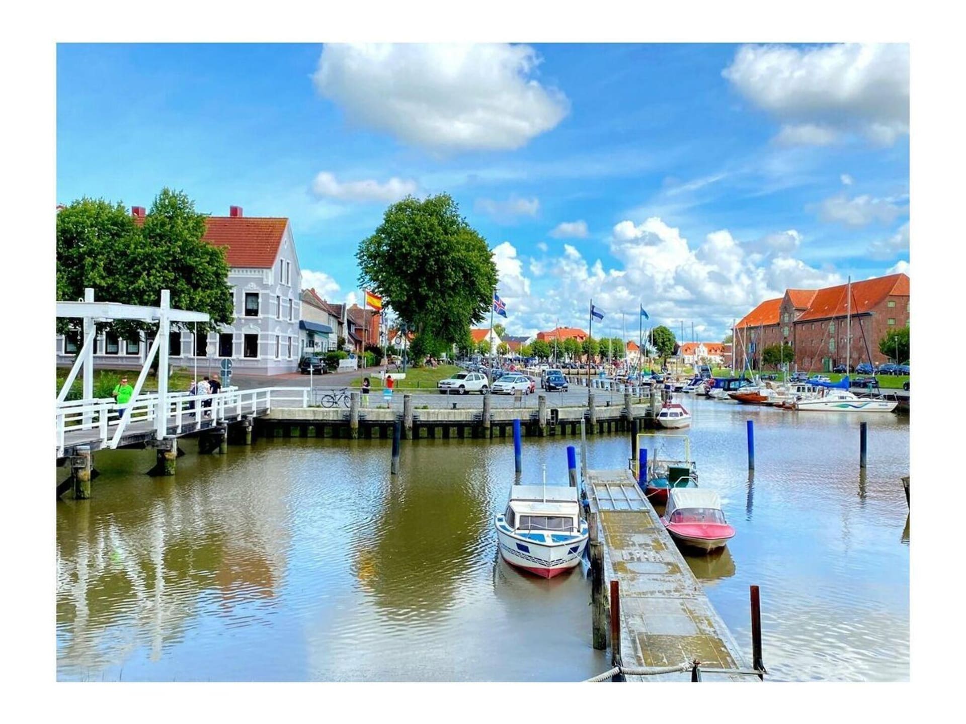 Historisch vakantiehuis met rieten dak en royale tuin in Uelvesbüll - foto 19
