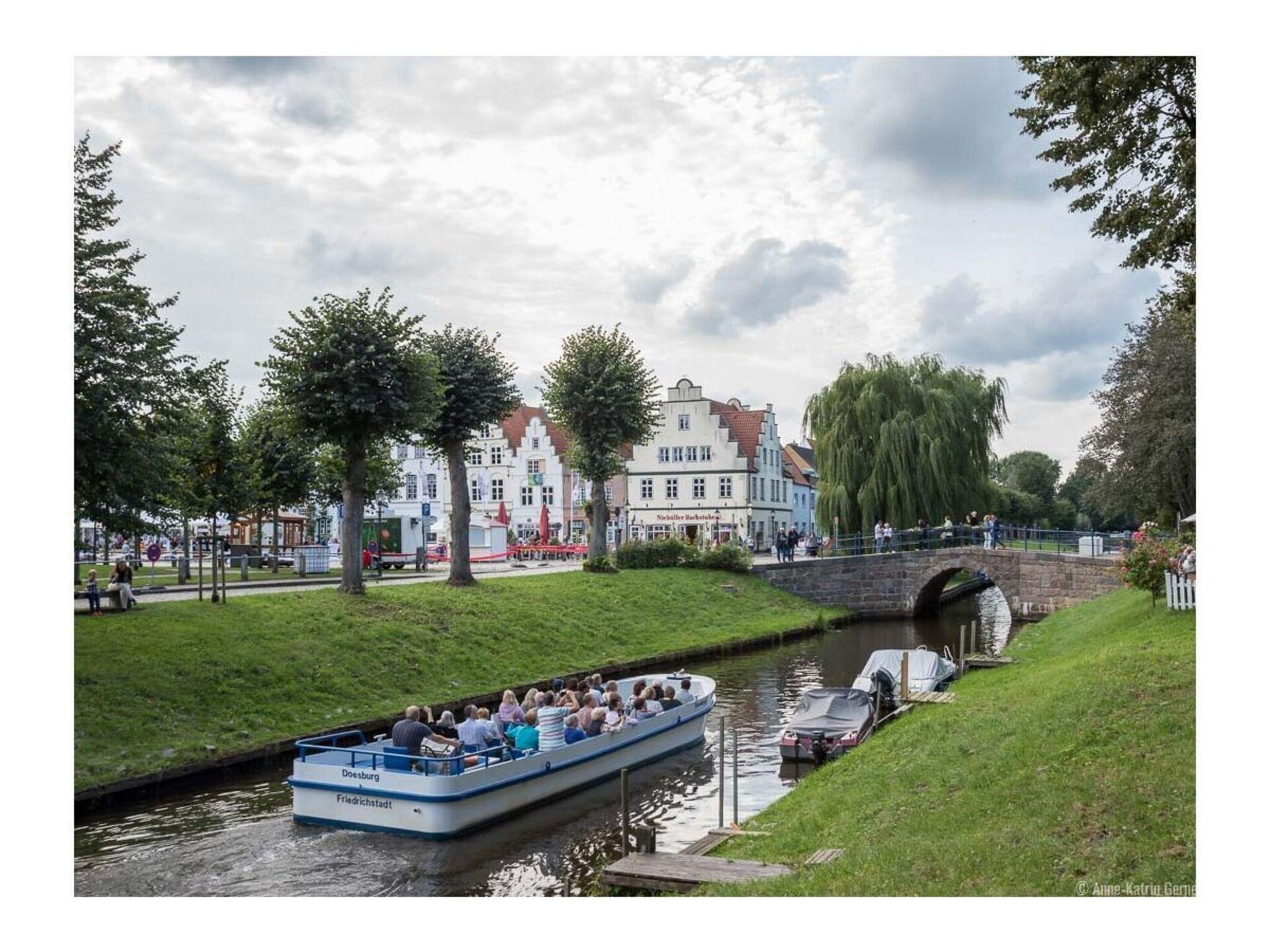 Historisch vakantiehuis met rieten dak en royale tuin in Uelvesbüll - foto 16