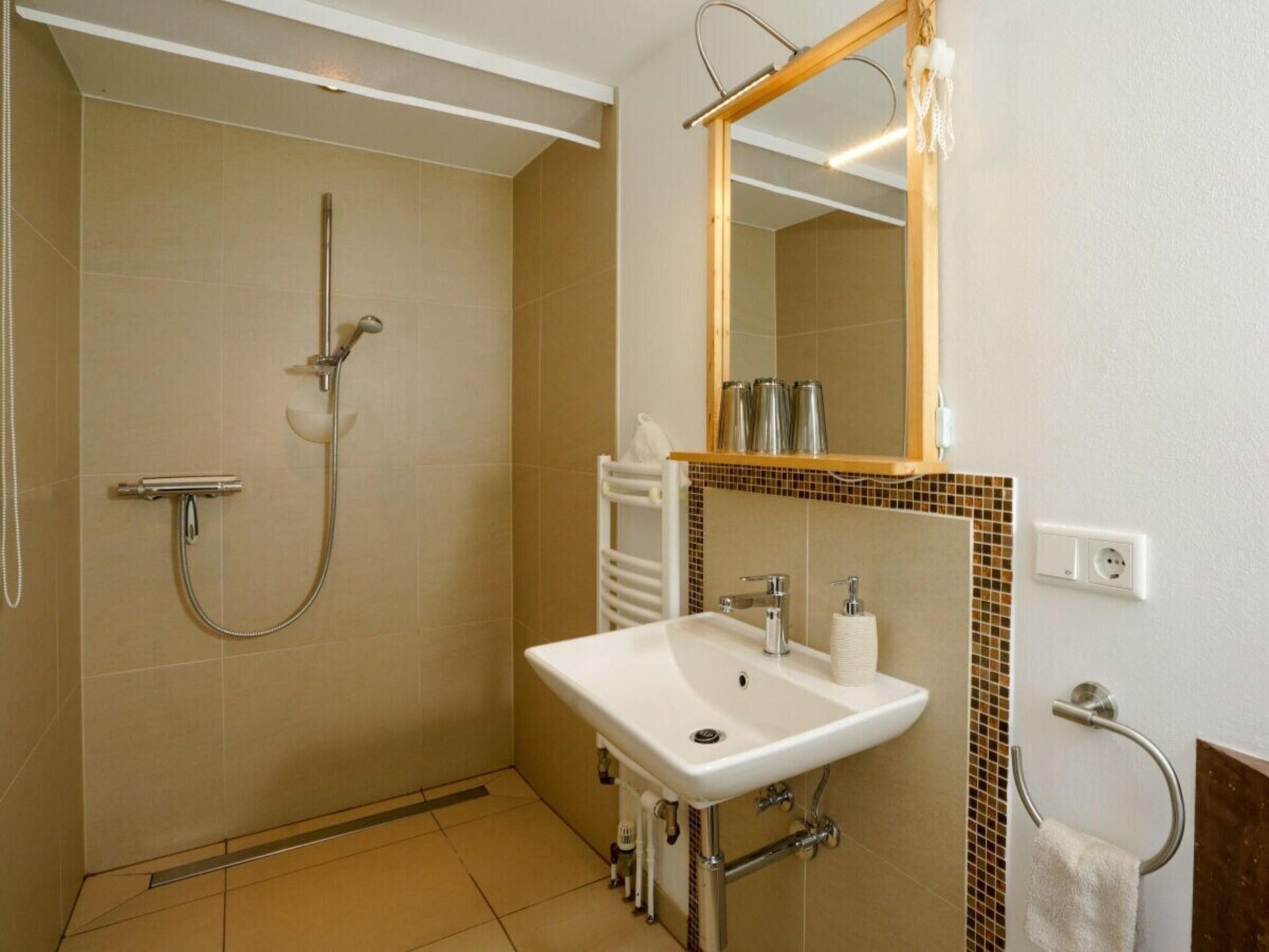 Knus appartement voor 2 in monumentale pastorie met tuin en sauna - foto 10