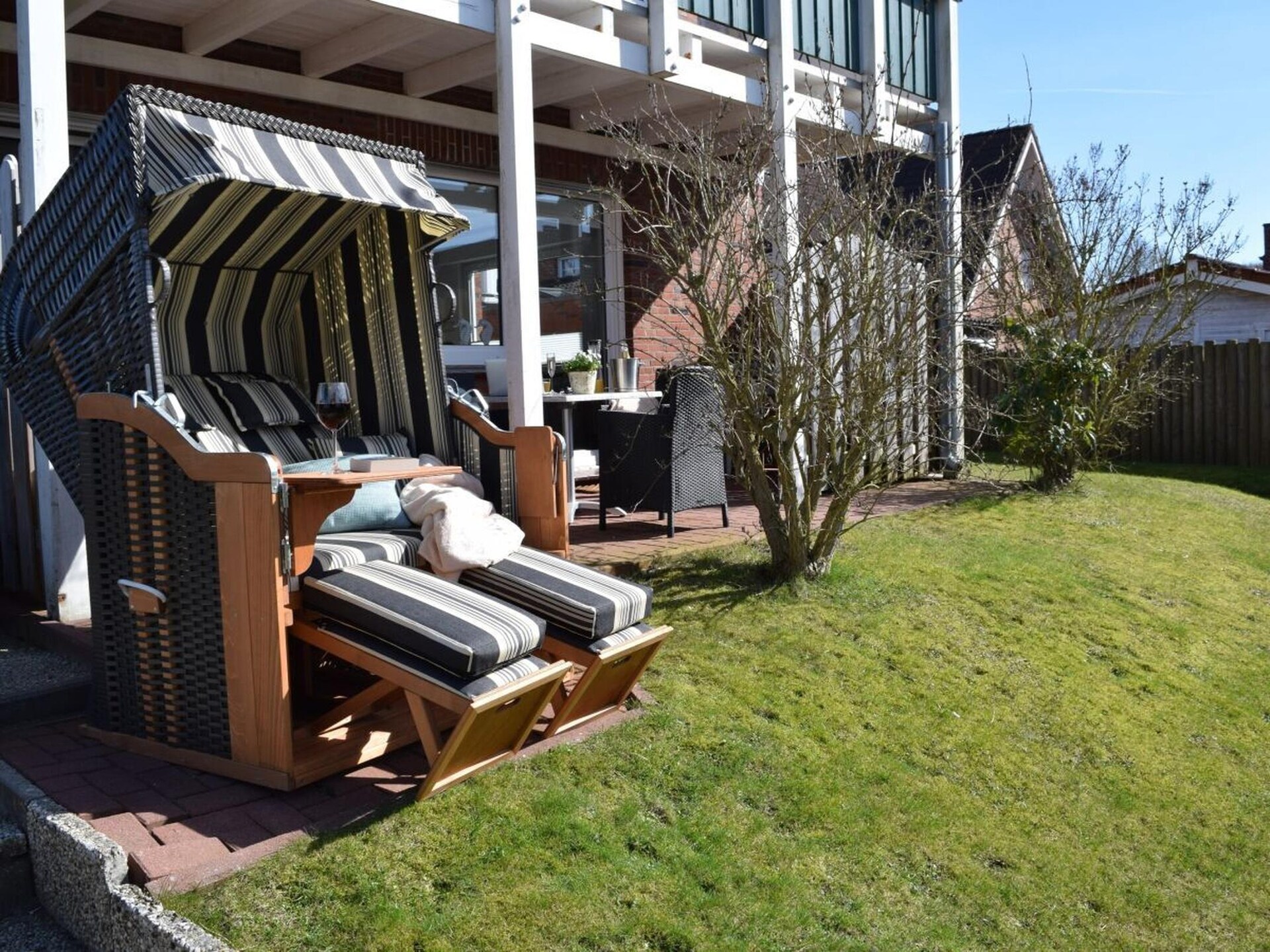Stijlvol vakantiehuis op Borkum met terras, tuin en Netflix - foto 22