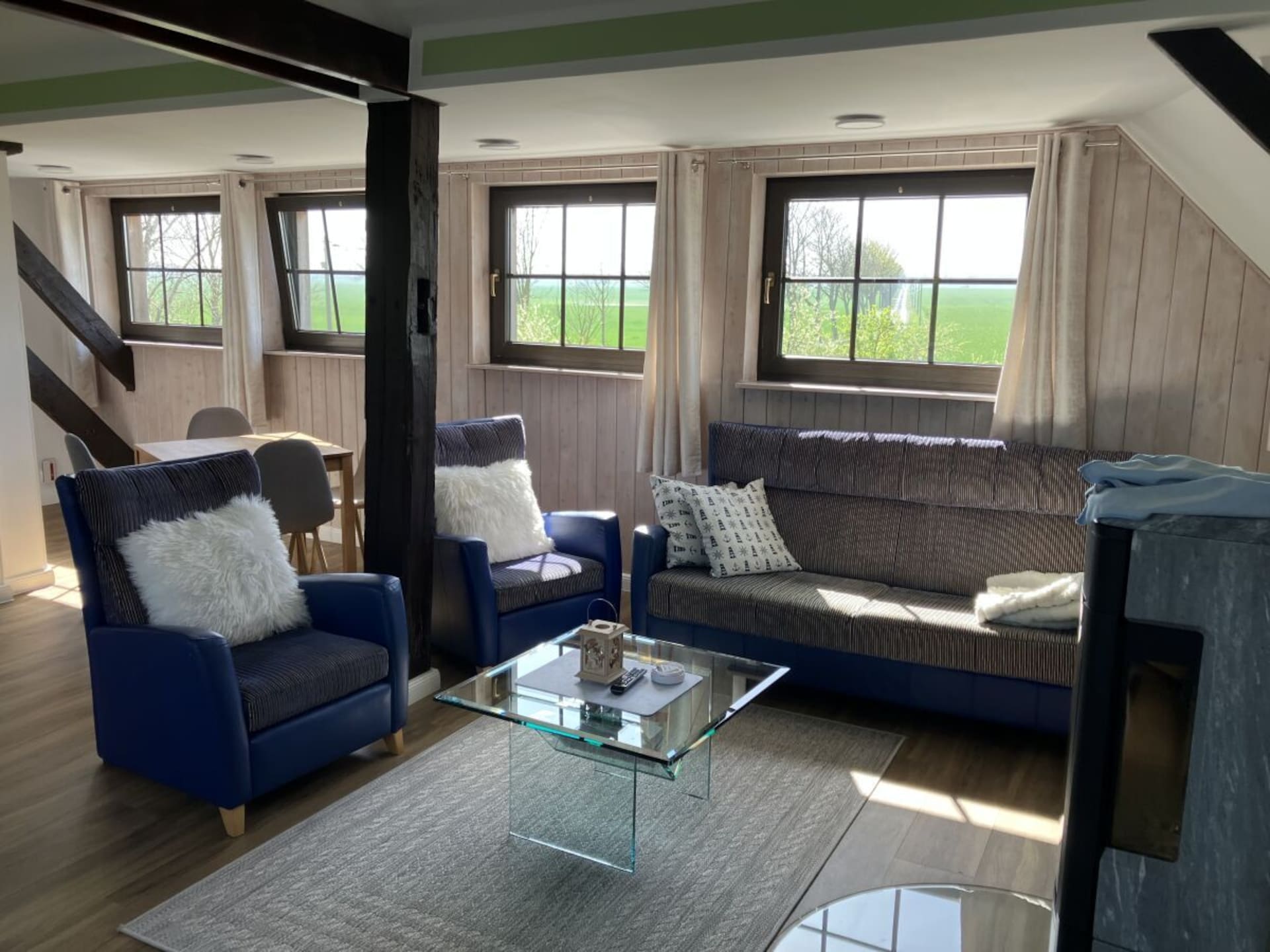 Ruim 4-sterren maisonnette met waterzicht bij Tremter Bodden - foto 12