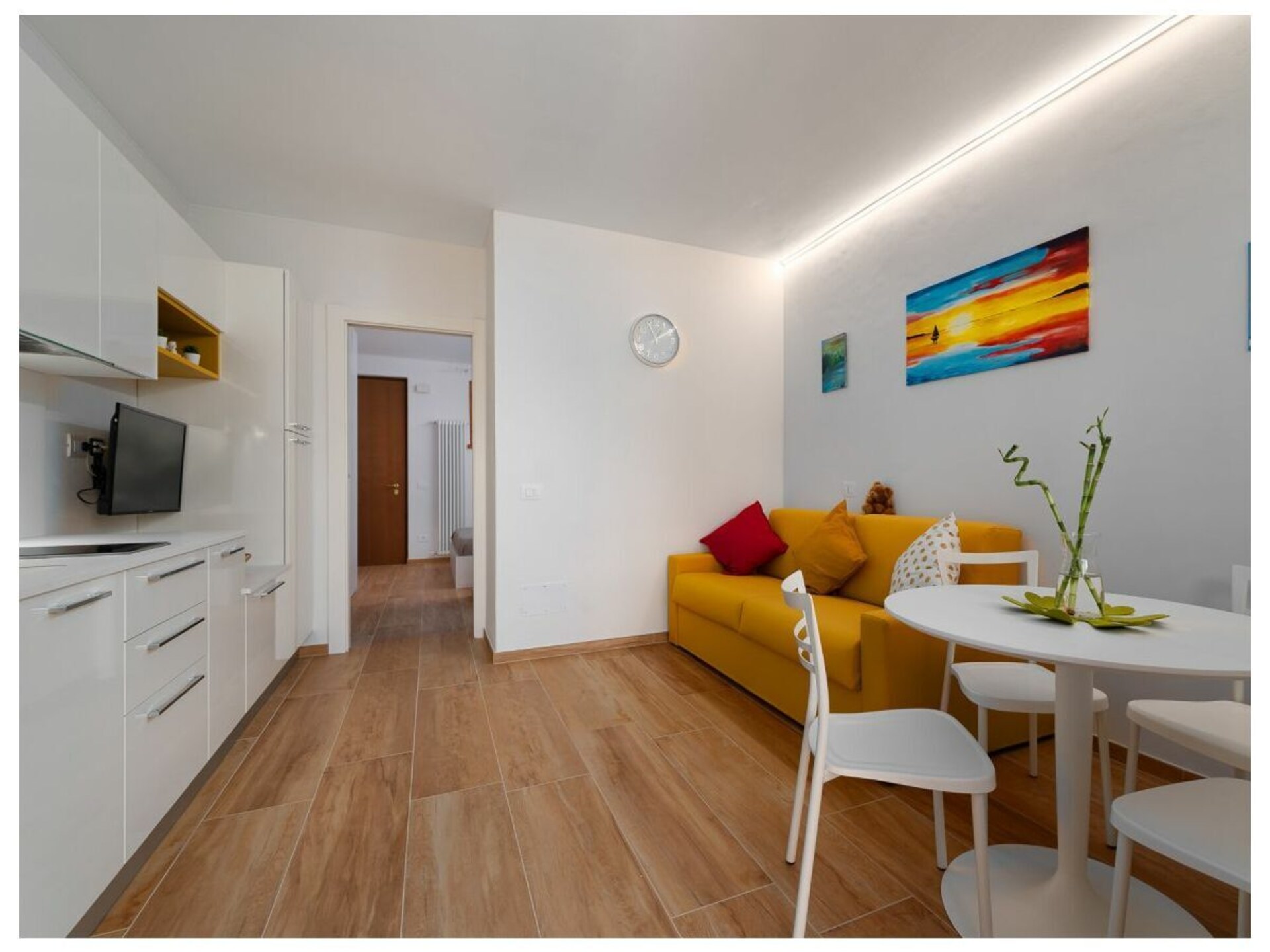 Vrijstaand huis met tuin en zwembad, 200m van het Gardameer - foto 10