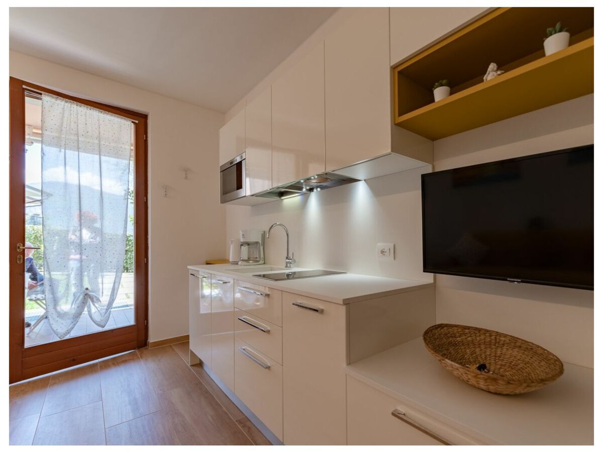 Vrijstaand huis met tuin en zwembad, 200m van het Gardameer - foto 13