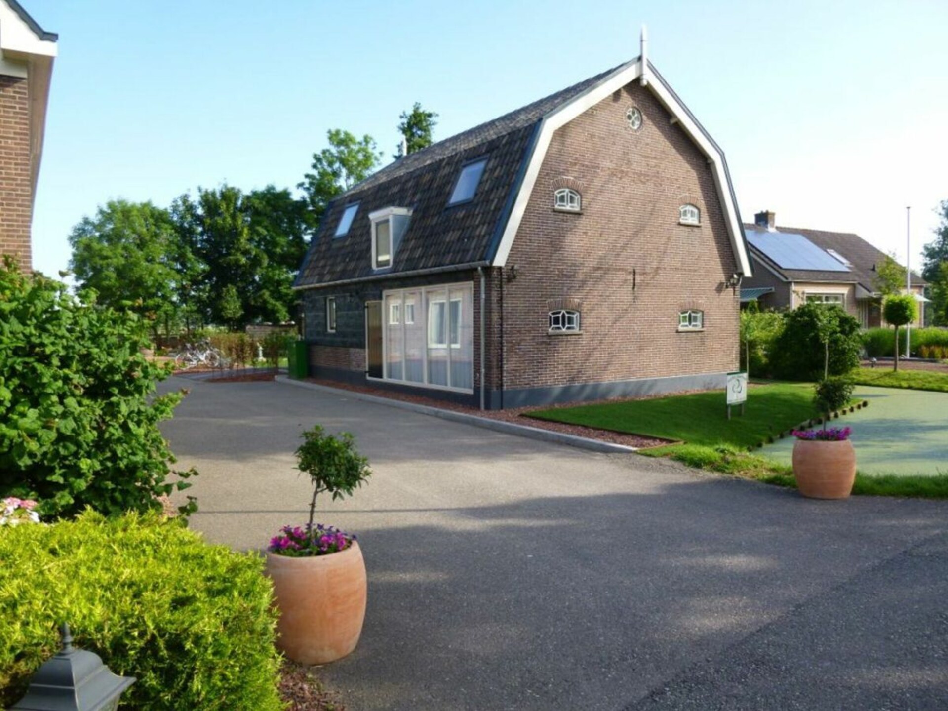 Ruim vakantiehuis voor 13 personen met omheinde tuin in Goudriaan - foto 5
