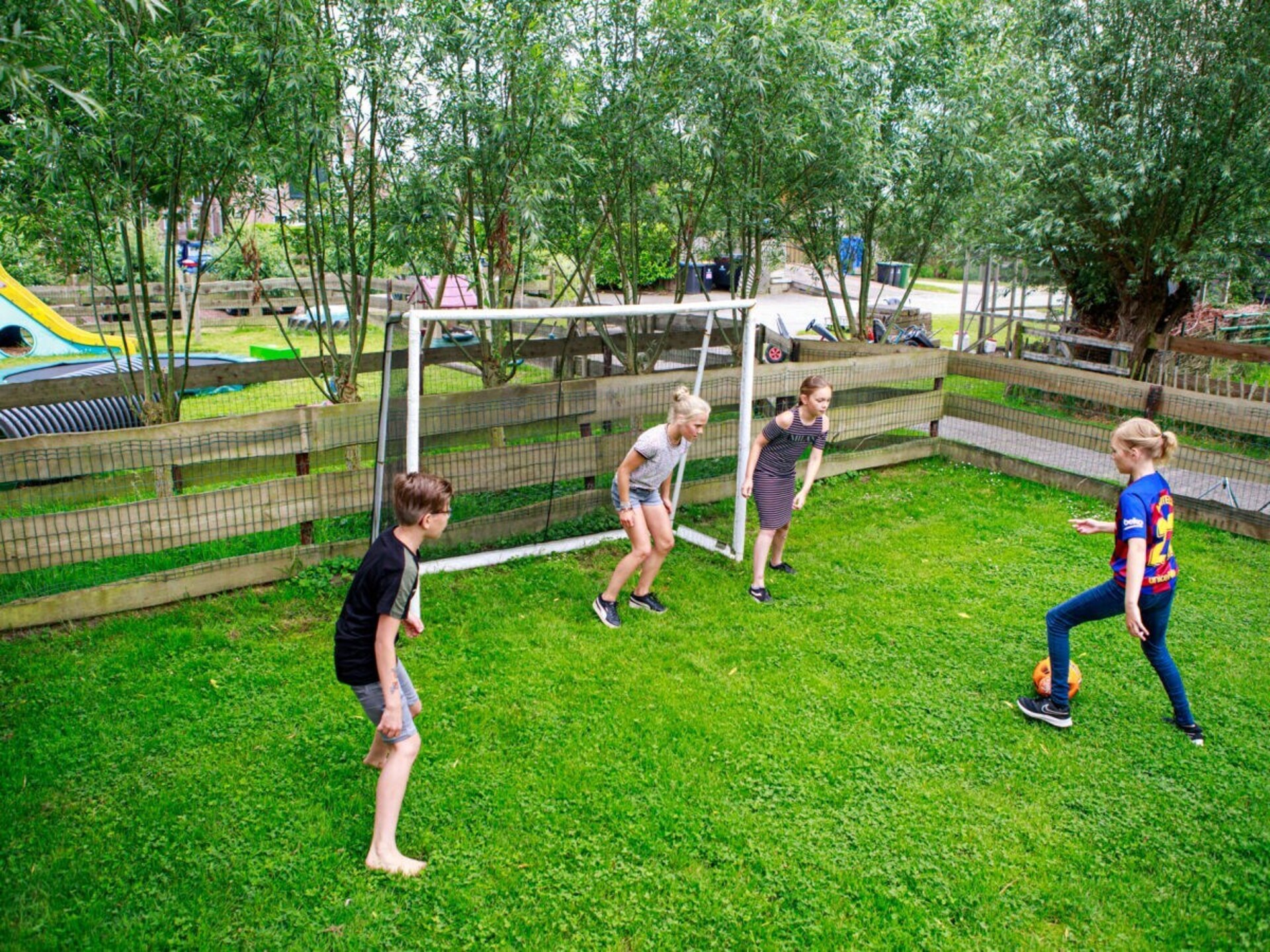Ruim vakantiehuis voor 13 personen met omheinde tuin in Goudriaan - foto 12