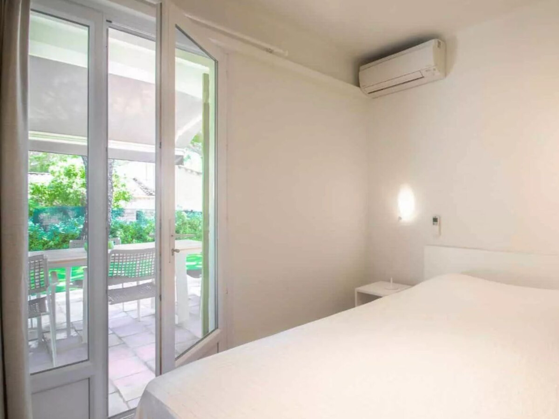 Ruim vakantiehuis voor 10 personen nabij Sainte-Maxime, 4 km van het centrum - foto 13