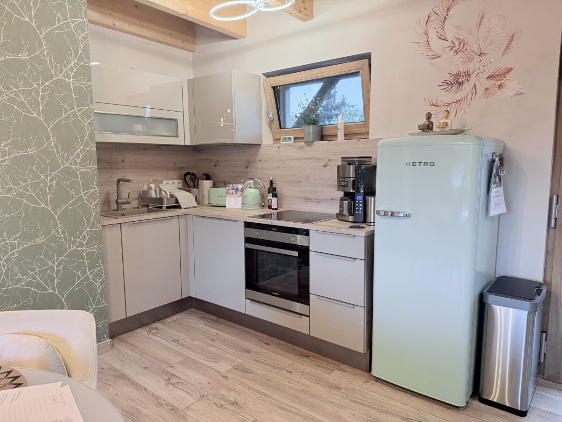 Deluxe Appartement Star Magic met panoramisch uitzicht op de natuurlijke vijver in Großpösna - foto 9