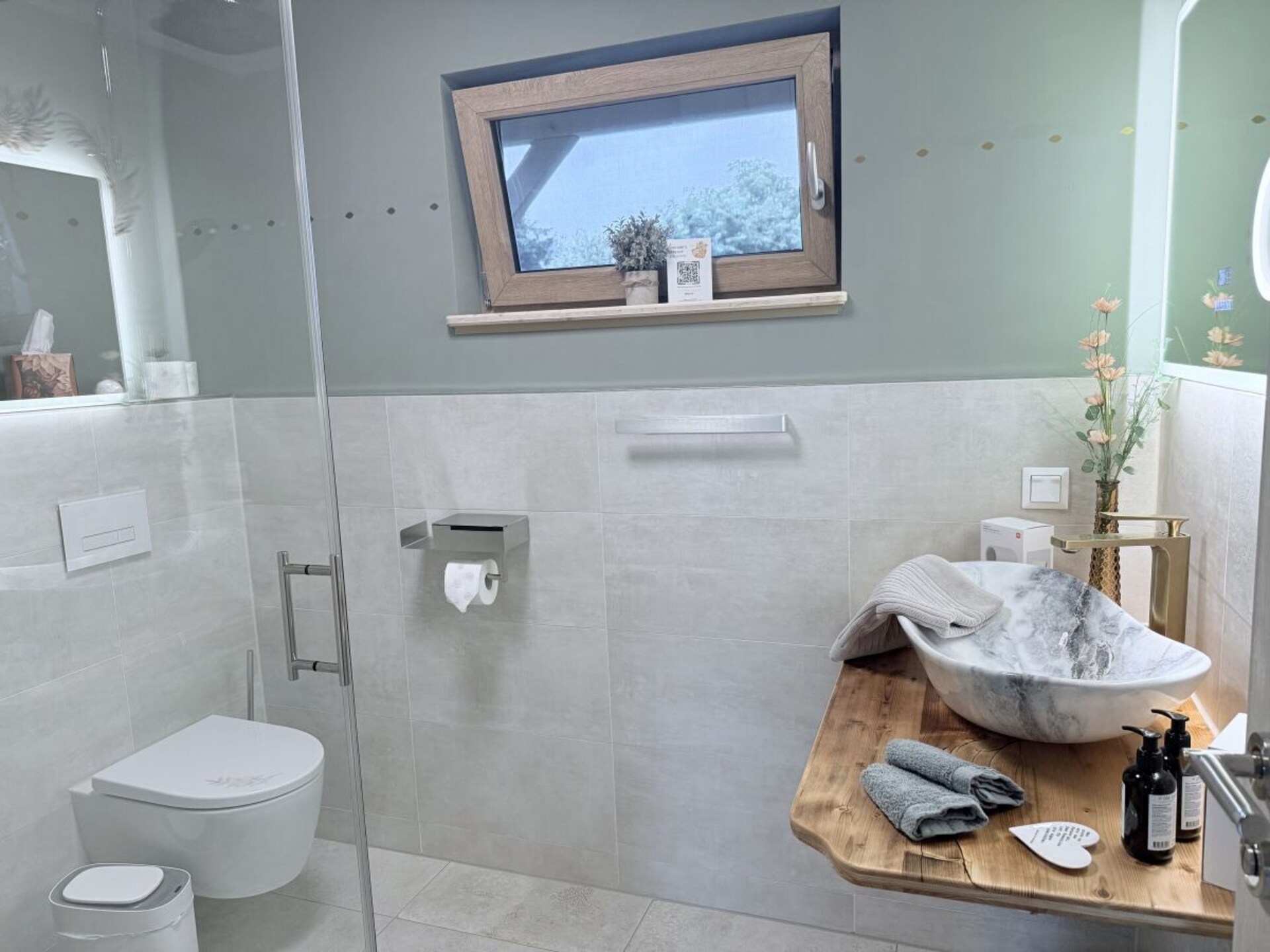 Deluxe Appartement Star Magic met panoramisch uitzicht op de natuurlijke vijver in Großpösna - foto 13