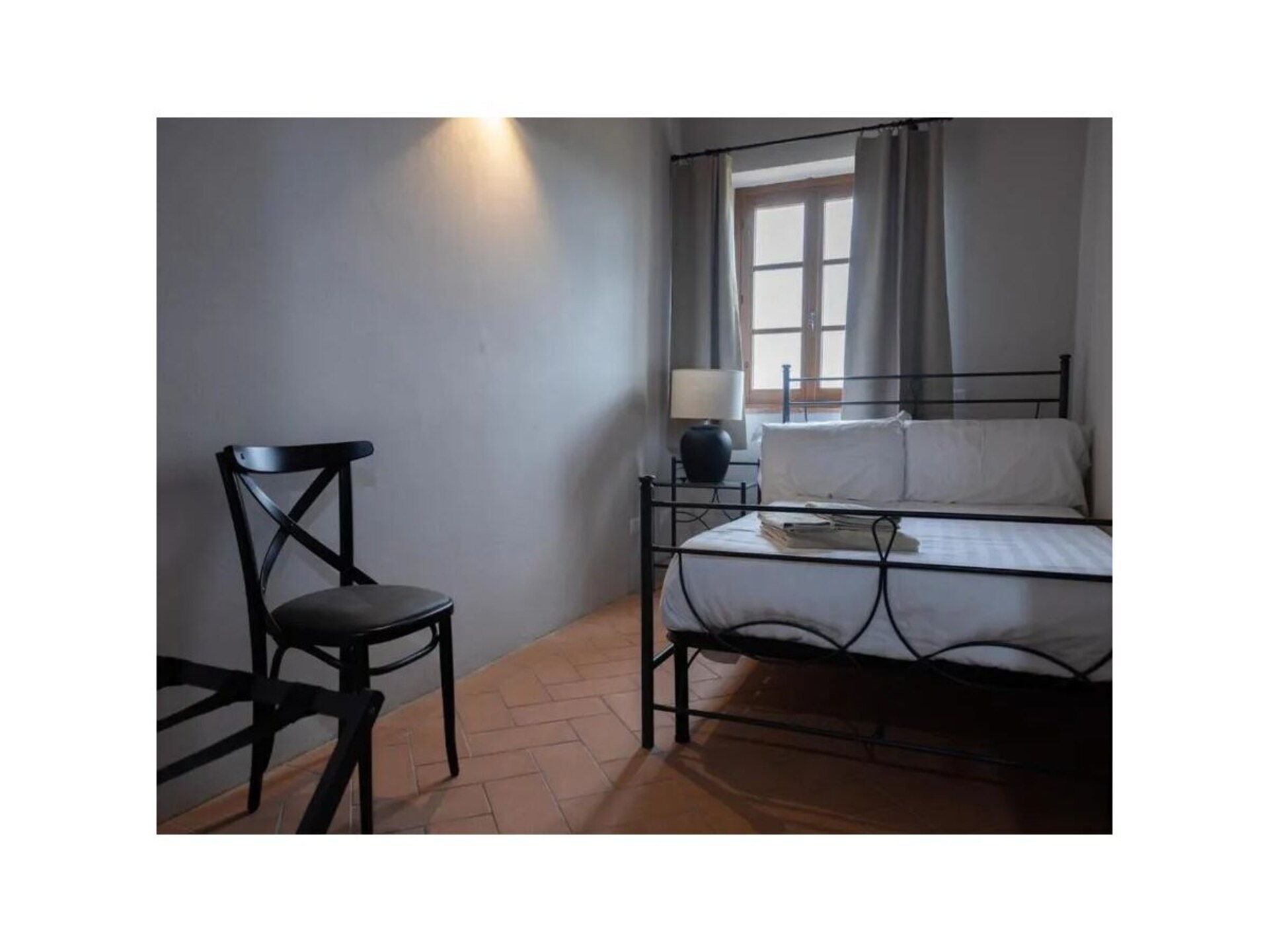 Liefdevol appartement in Casole d'Elsa met panoramisch Toscaans uitzicht - foto 28
