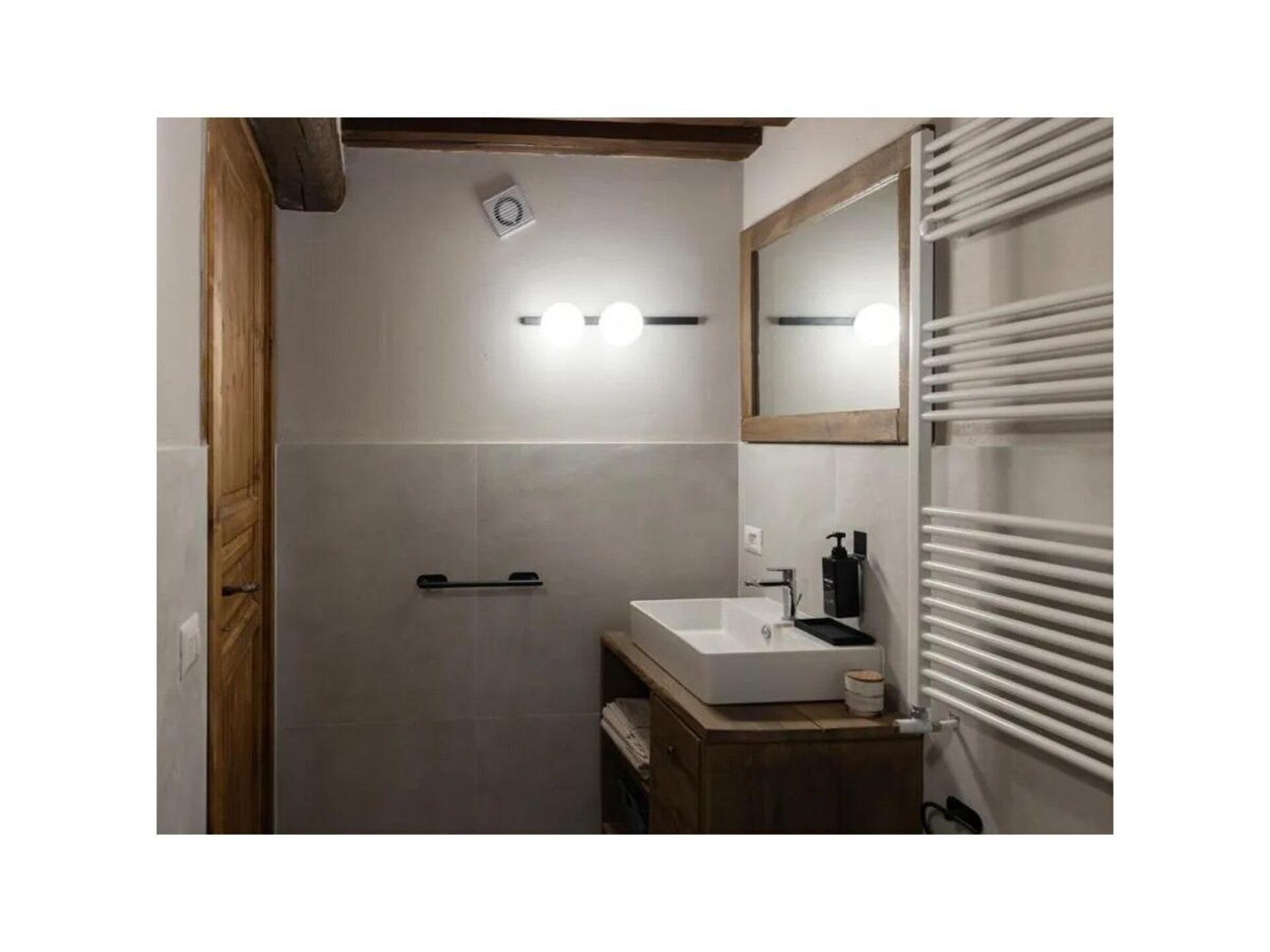 Liefdevol appartement in Casole d'Elsa met panoramisch Toscaans uitzicht - foto 33