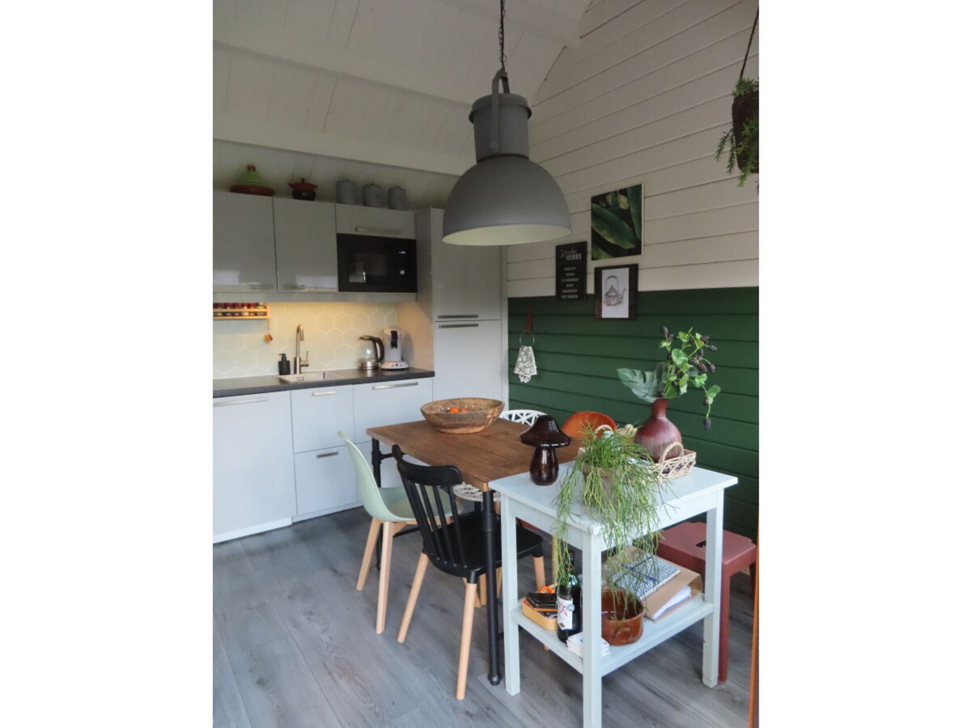 Tiny Botanic House: knus vakantiehuis met tuin en zwembad bij de Waddenzee - foto 10