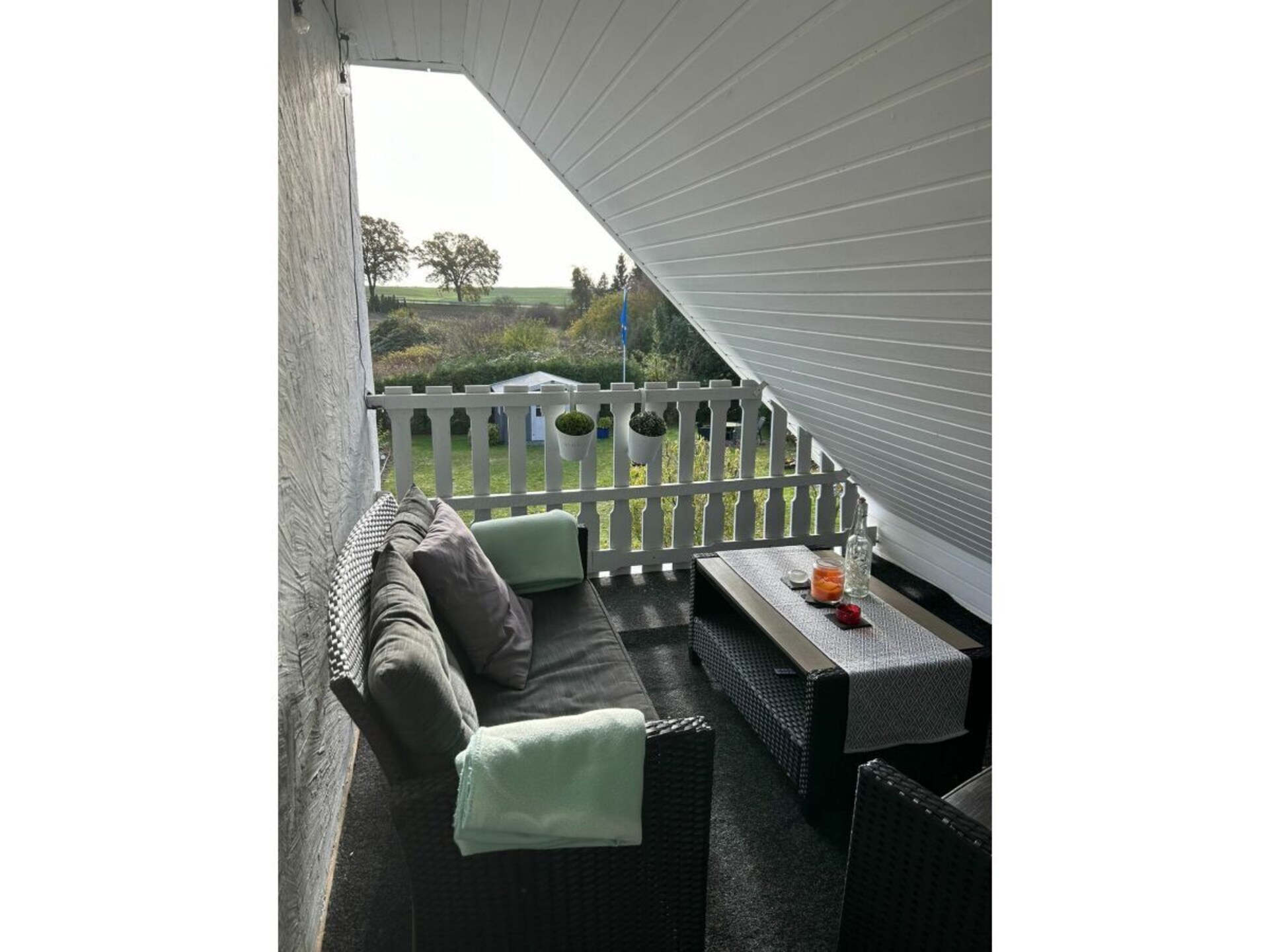 Ruim zolderappartement met balkon en wellness in Neu Schloen - foto 3