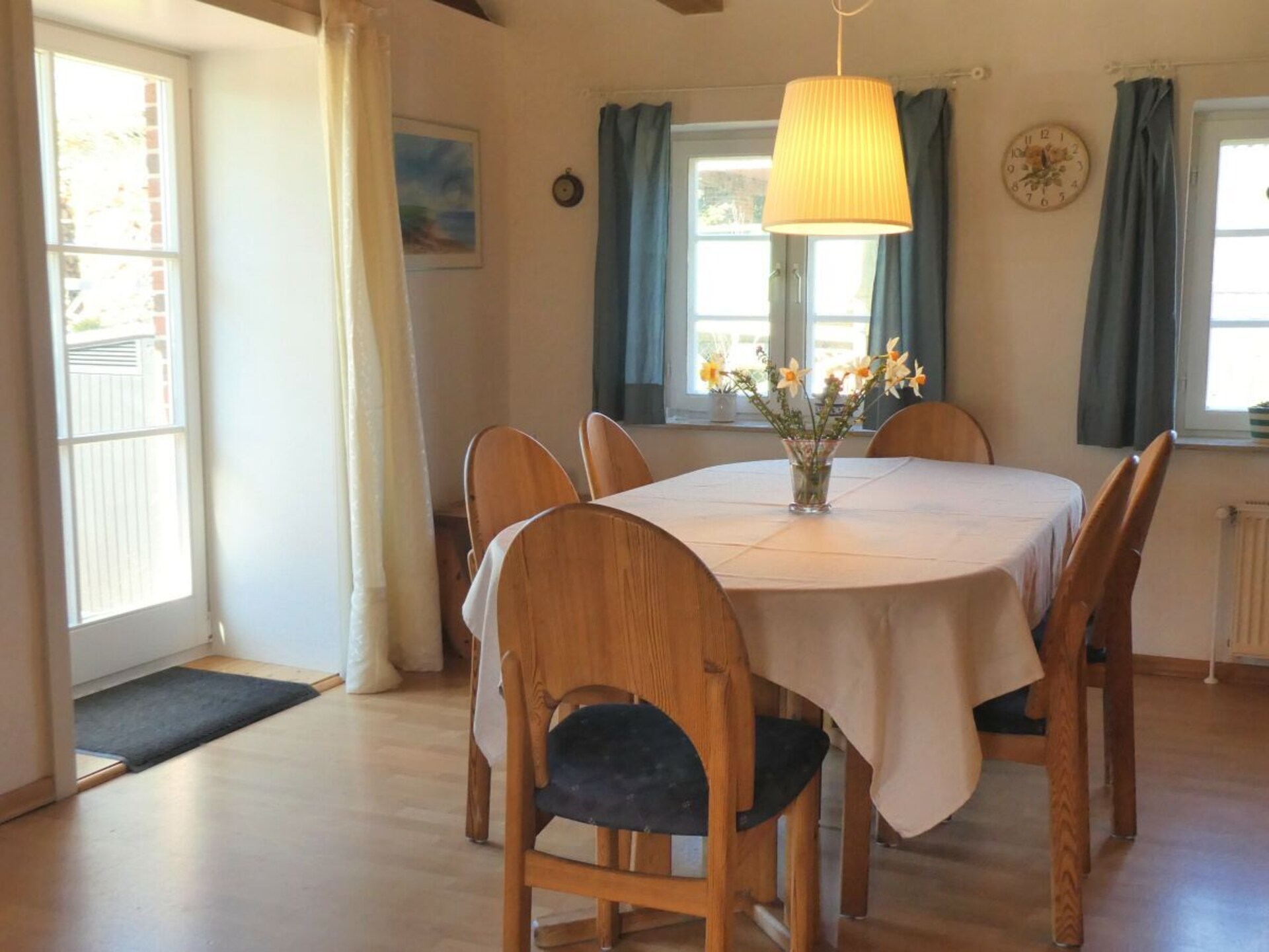 Gerenoveerd rieten dak vakantiehuis met grote tuin bij Stoltebüll - foto 10