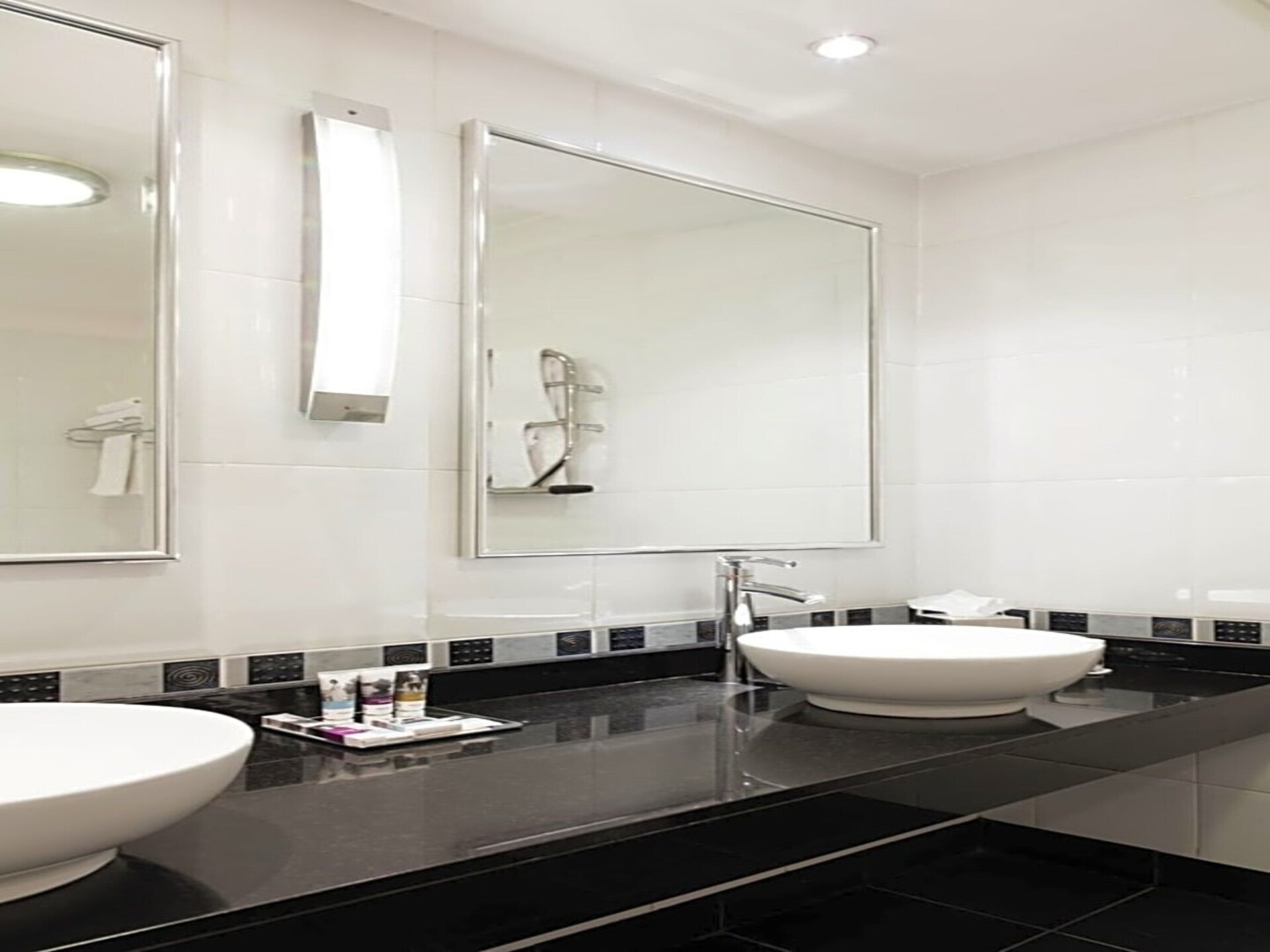 Moderne Junior Suite in Liverpool met uitzicht op de Mersey - foto 13