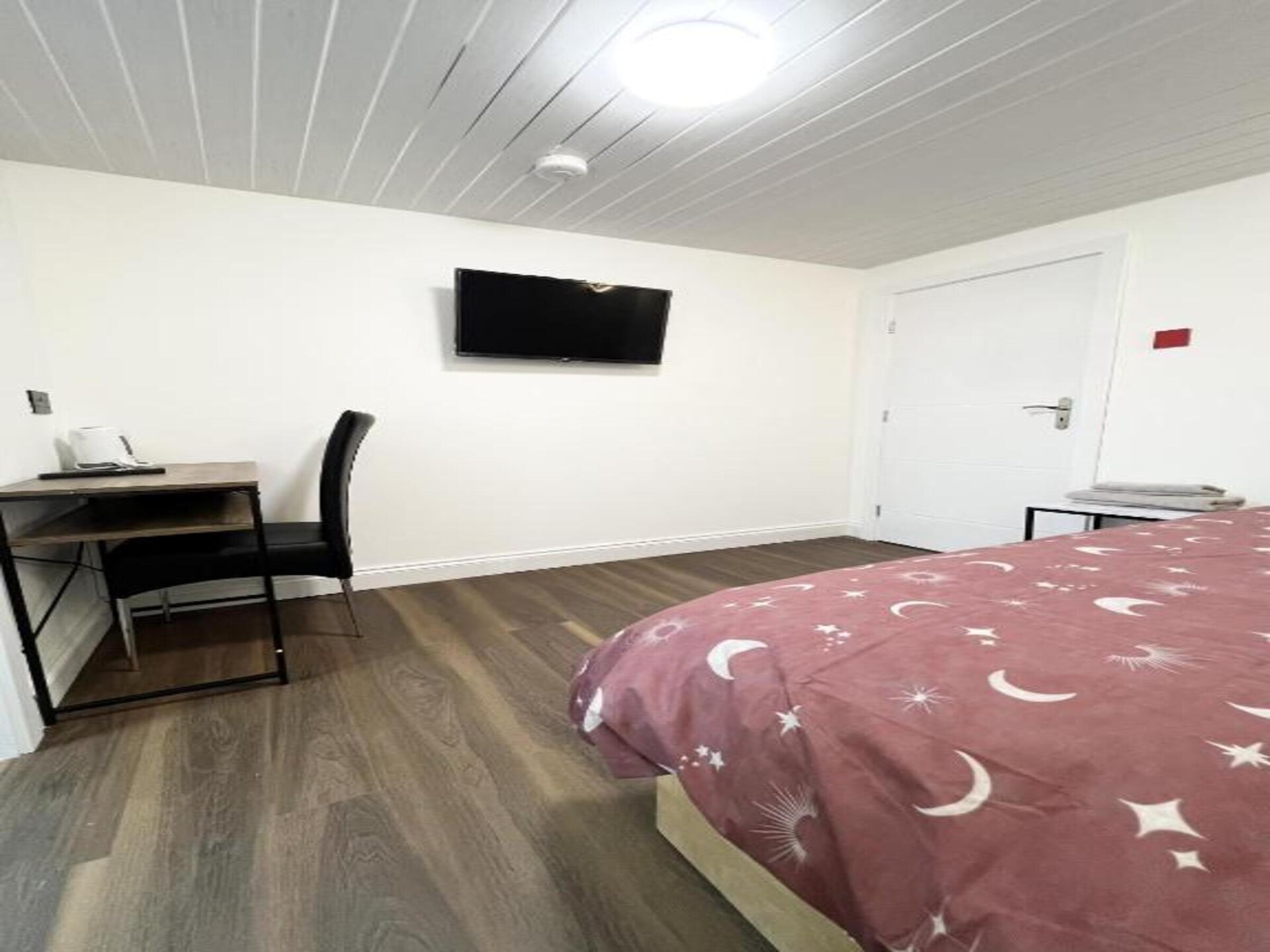 Compacte eenpersoonskamer met WiFi in Pembroke Dock - foto 3