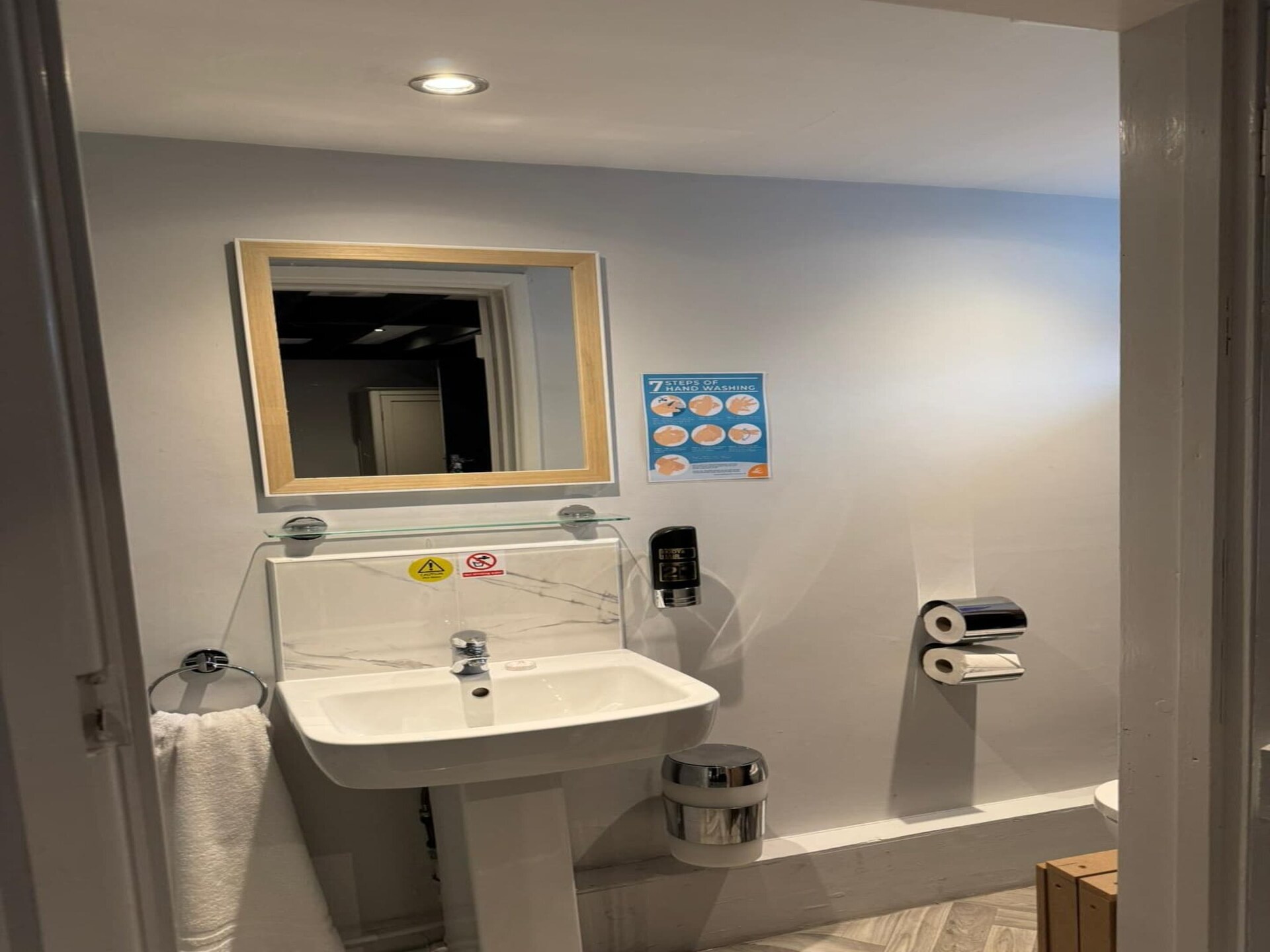 Knusse Deluxe Kamer voor 2 in Thetford – Gratis WiFi & Tuinzicht - foto 19