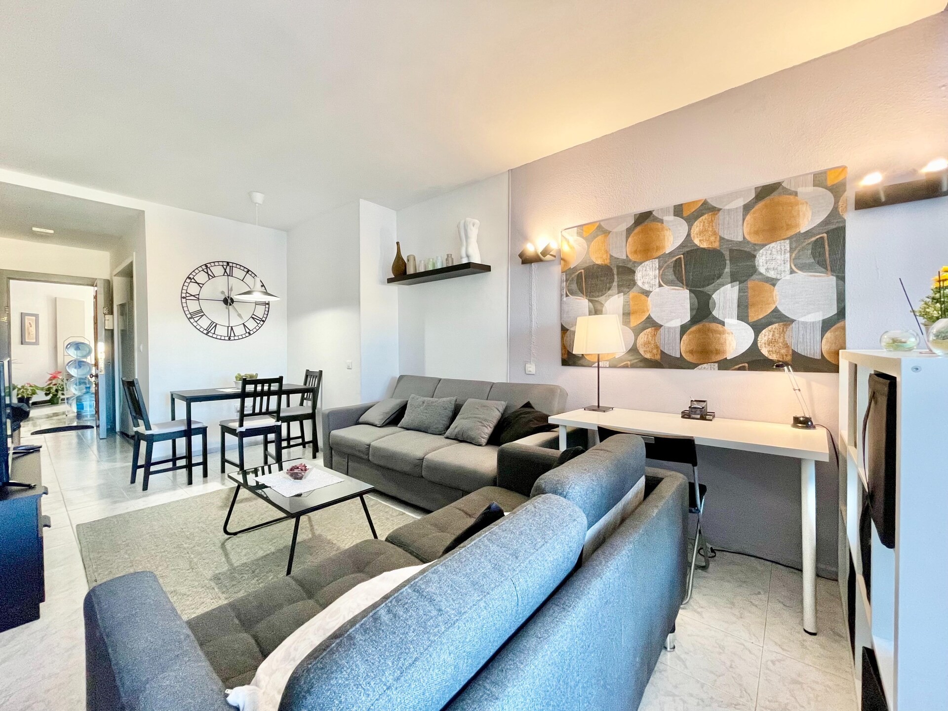 Op 600 m van het strand: sfeervol appartement in Torremolinos - foto 5
