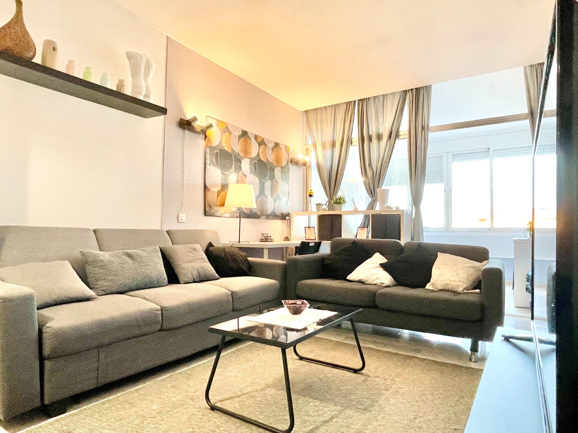Op 600 m van het strand: sfeervol appartement in Torremolinos - foto 8