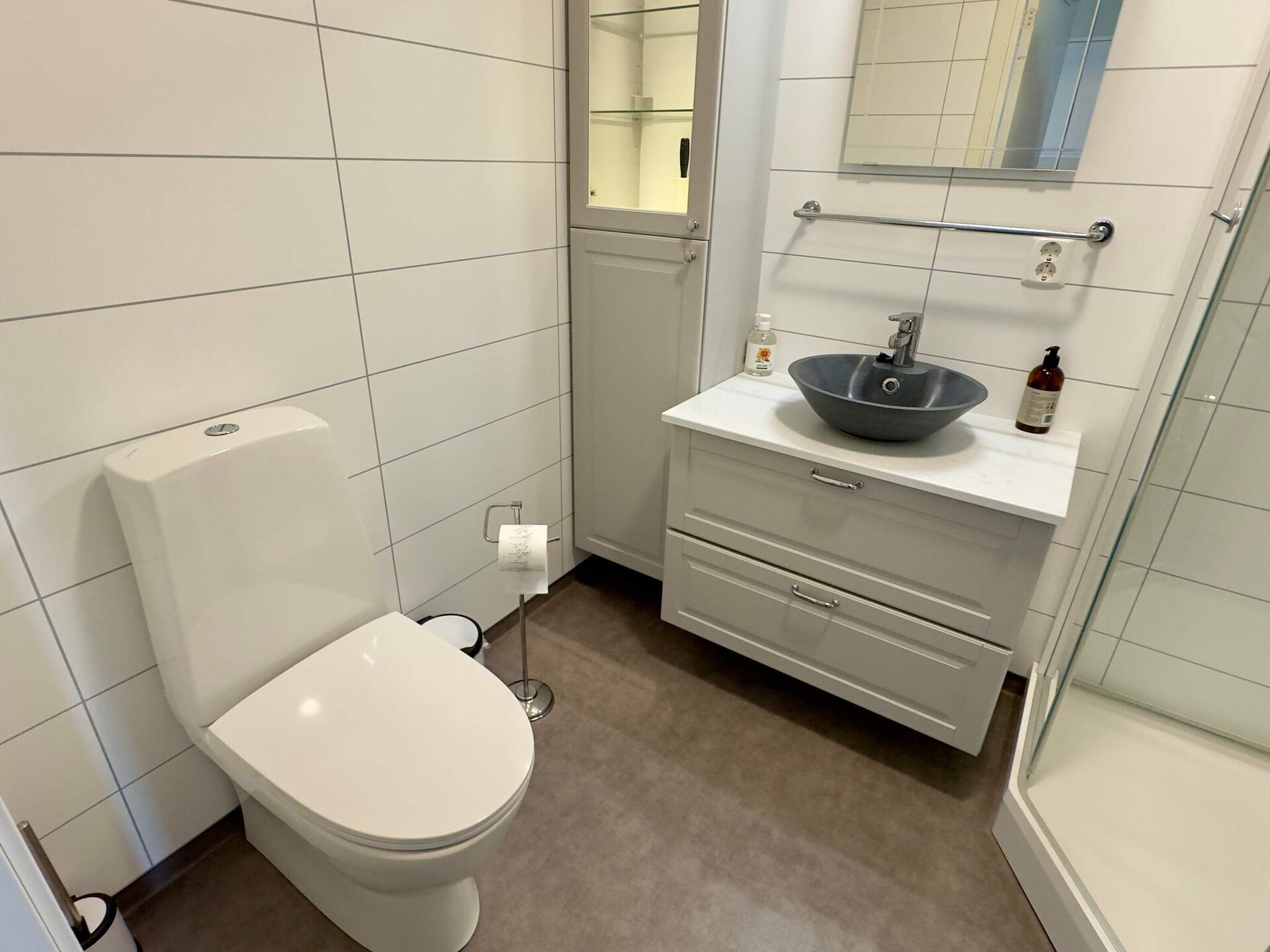 Luxe waterwoning in Urangsvåg – 5 slaapkamers & uitzicht op zee - foto 17