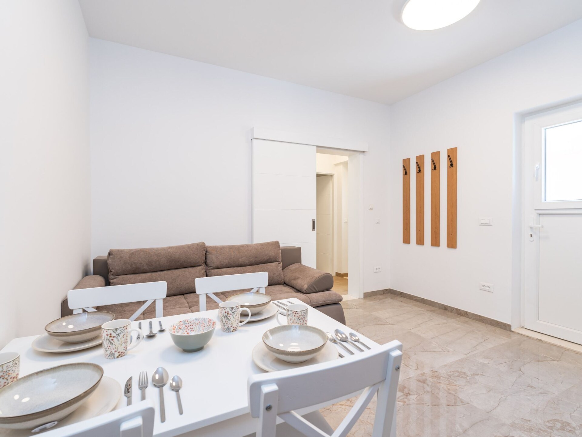 Appartement Nikolica: 2 slaapkamers, terras, 300m van strand in Dubrovnik - foto 2