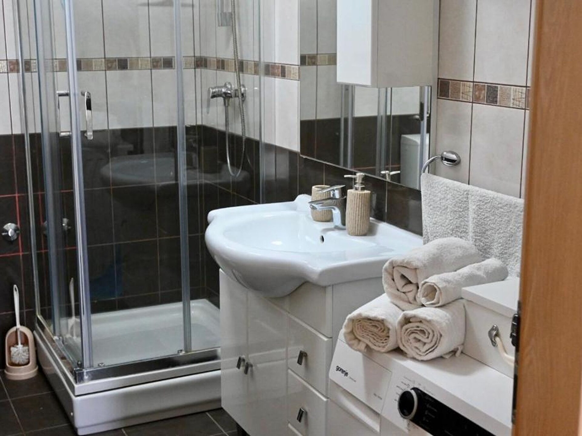 Ruim appartement in Vinisce direct aan het strand - foto 11