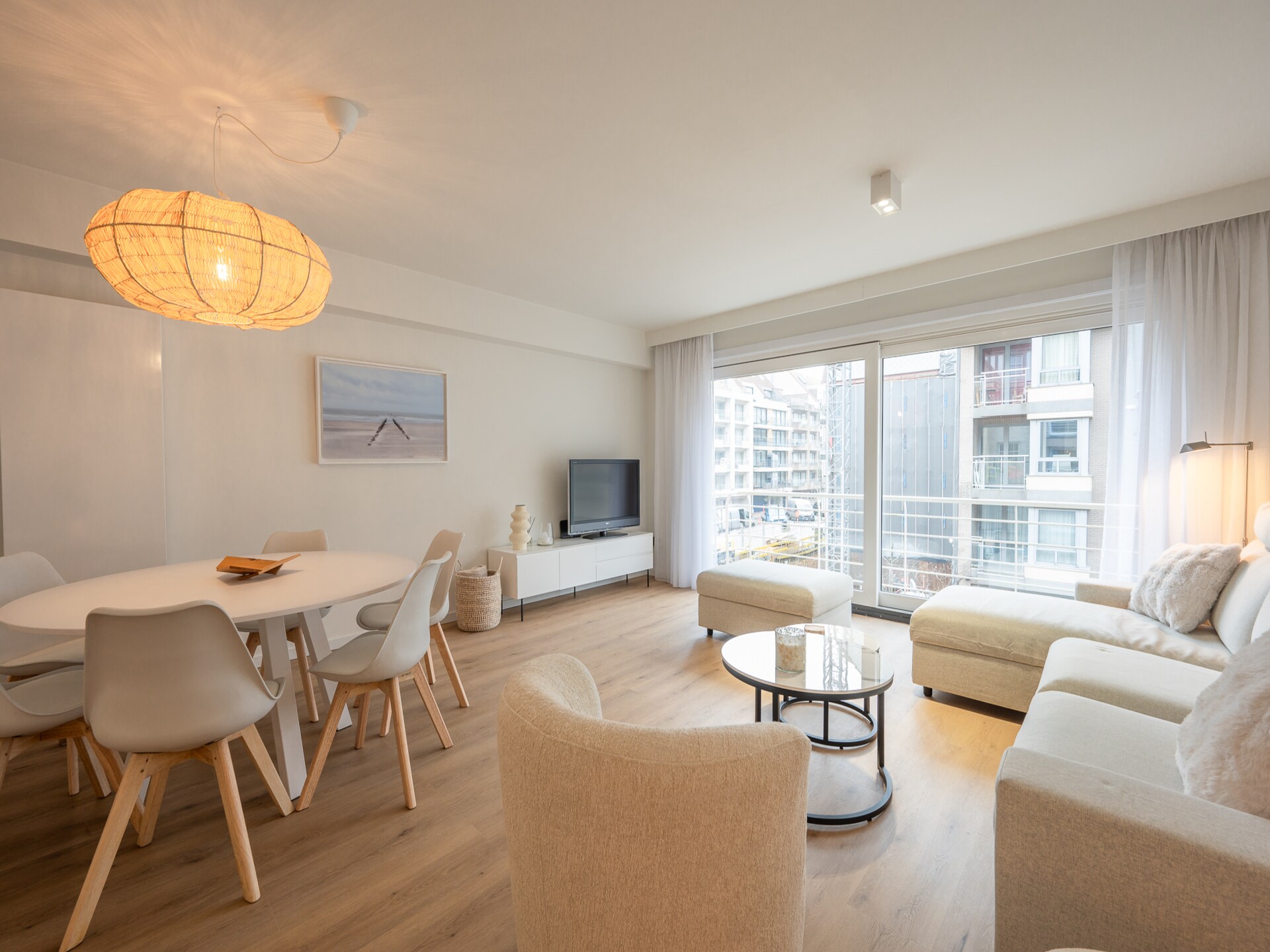 Gerenoveerd 4-persoons appartement met terras in Knokke-Heist - foto 1