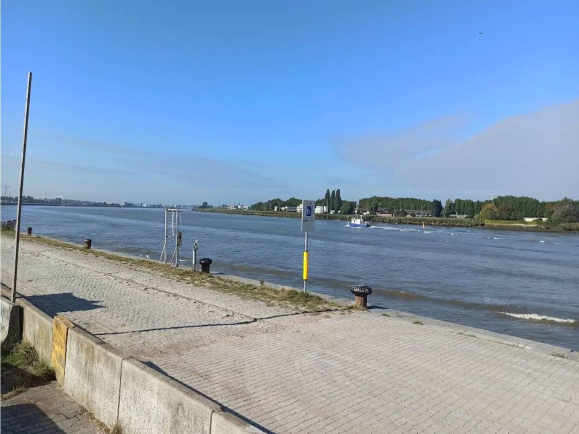 Gerenoveerd 4-persoons appartement met terras in Knokke-Heist - foto 19