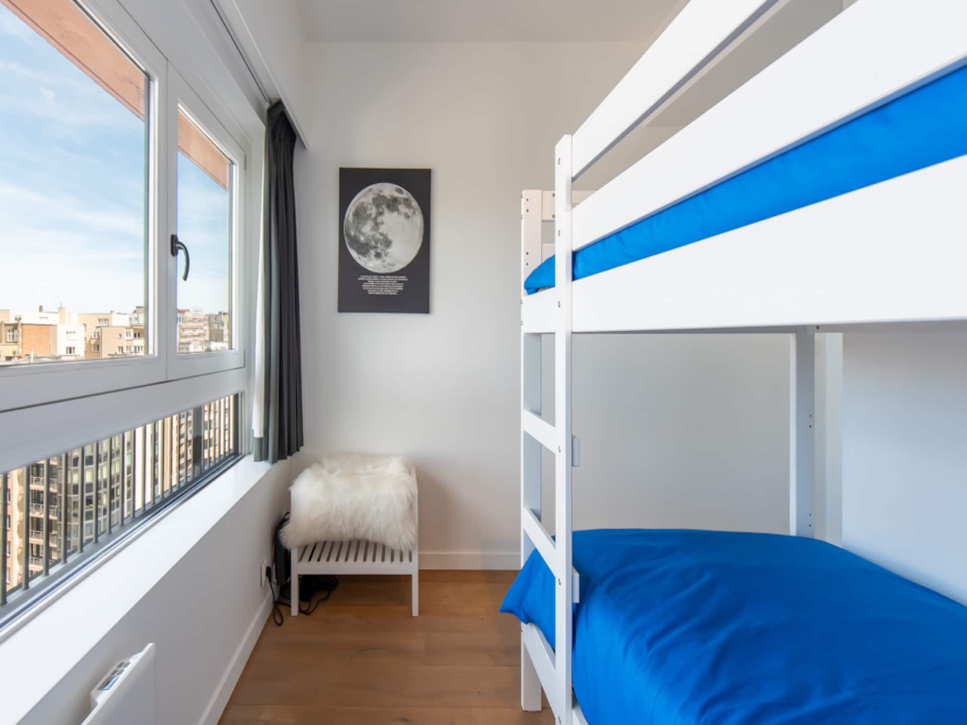 Modern appartement in Oostende met terras en zeezicht - foto 13