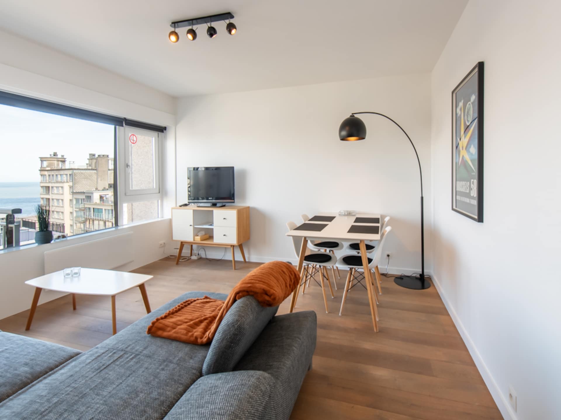 Modern appartement in Oostende met terras en zeezicht - foto 7