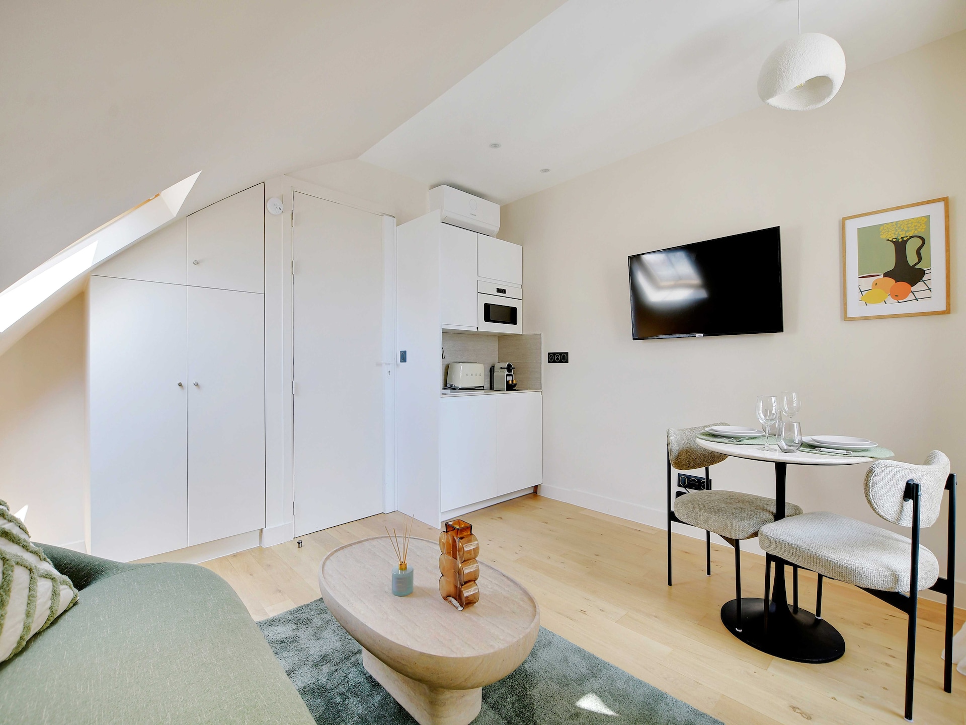 Charmant appartement tussen Saint-Lazare en Champs-Élysées – 2 personen - foto 37