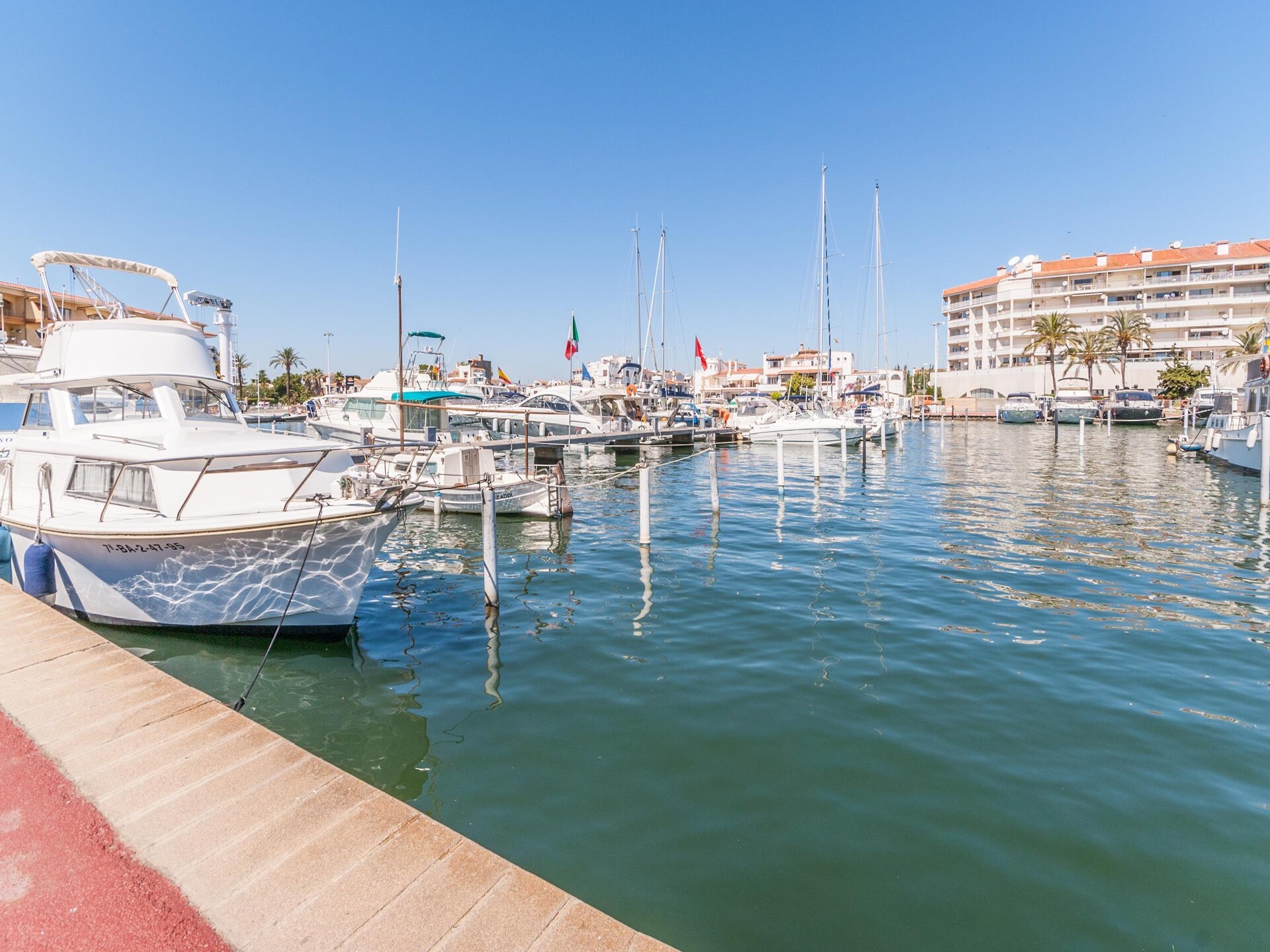 Knus appartement op 200m van strand en centrum Empuriabrava - foto 31