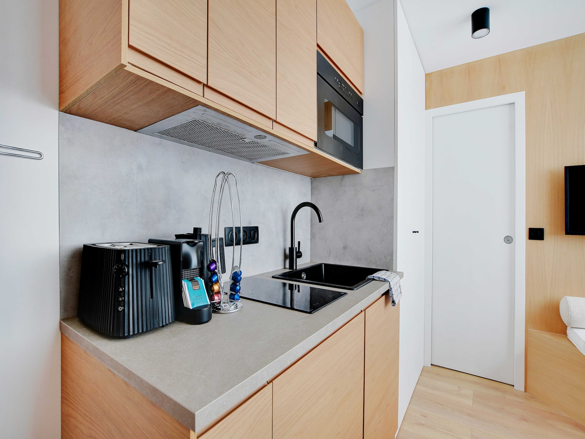 Compacte studio in levendig 11e arrondissement, vlakbij République - foto 3