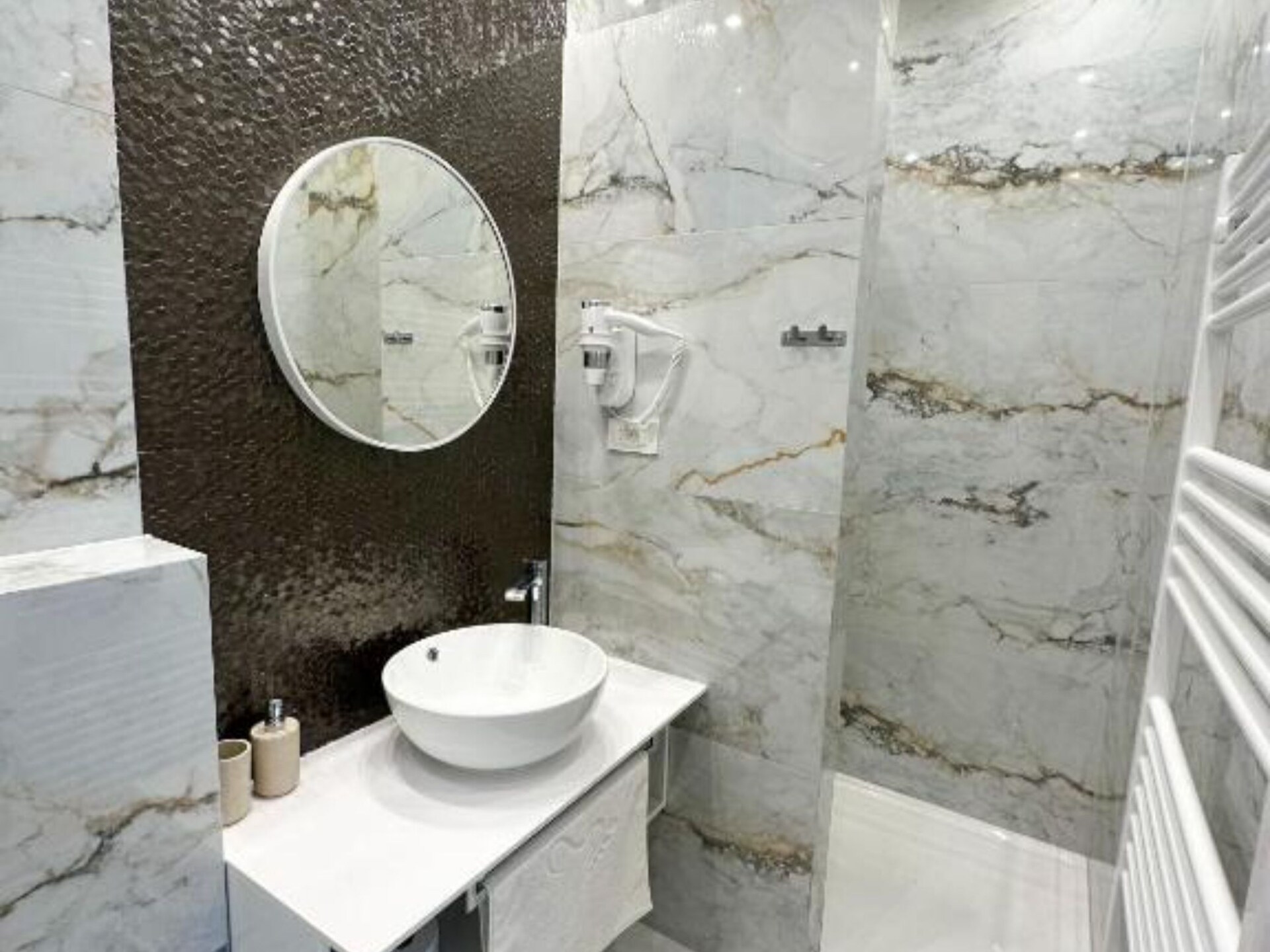Stijlvolle Deluxe Kamer voor 2 in Zagreb, vlakbij het centrum - foto 6