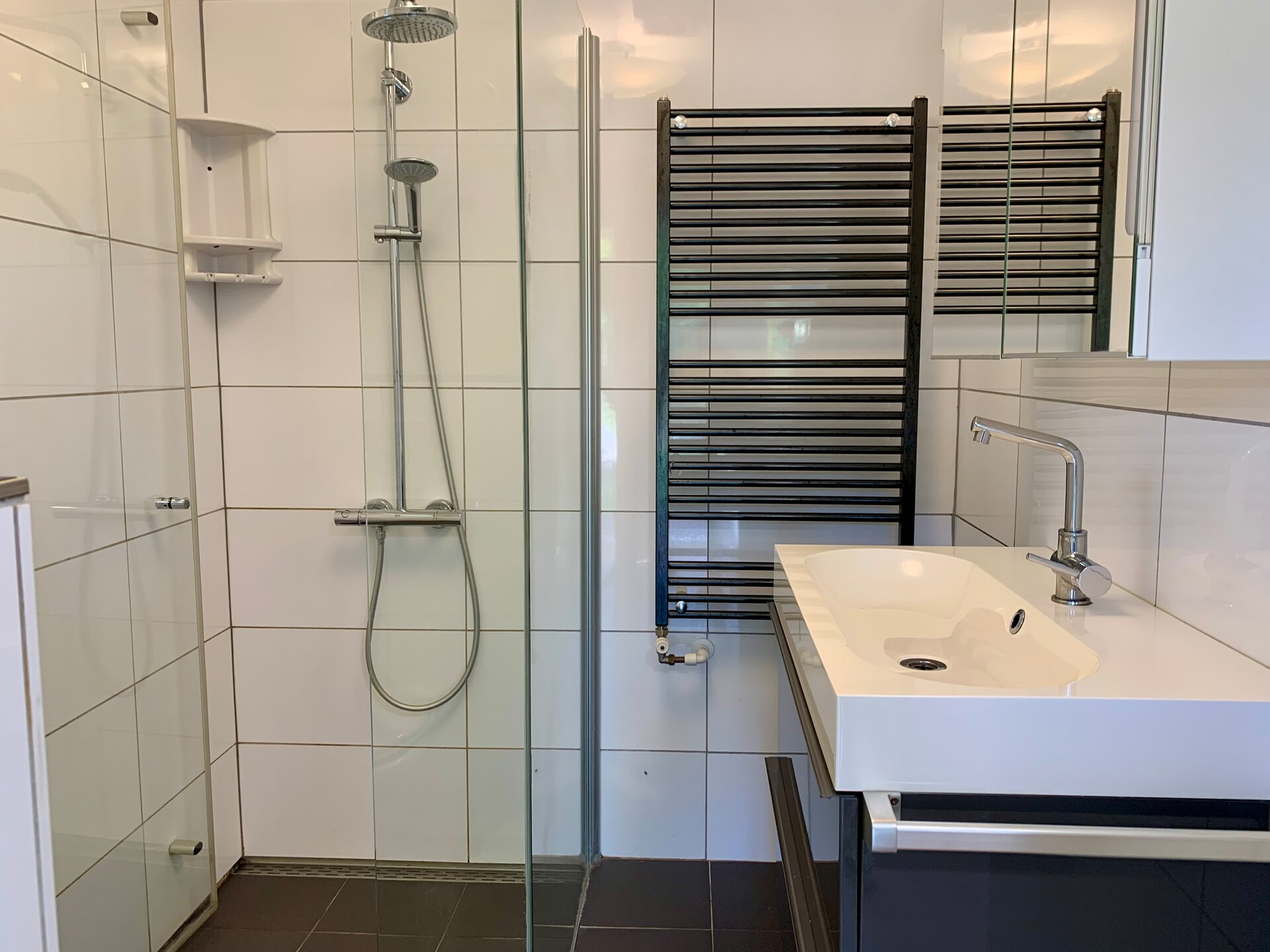 Wildrijk 075: Ruime vrijstaande bungalow met omheinde tuin aan de Sint Maartenszee - foto 15