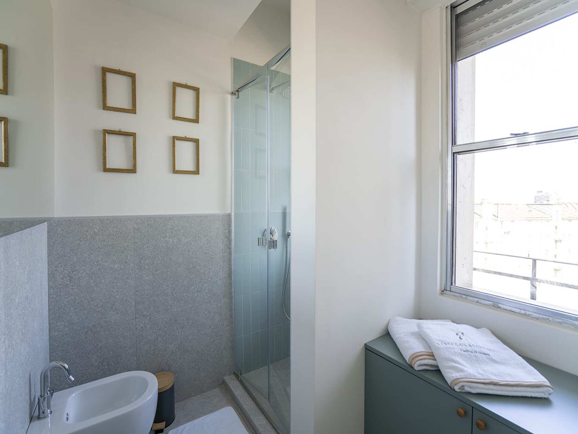 Modern appartement MI Cardano met skyline-uitzicht in Milaan - foto 31