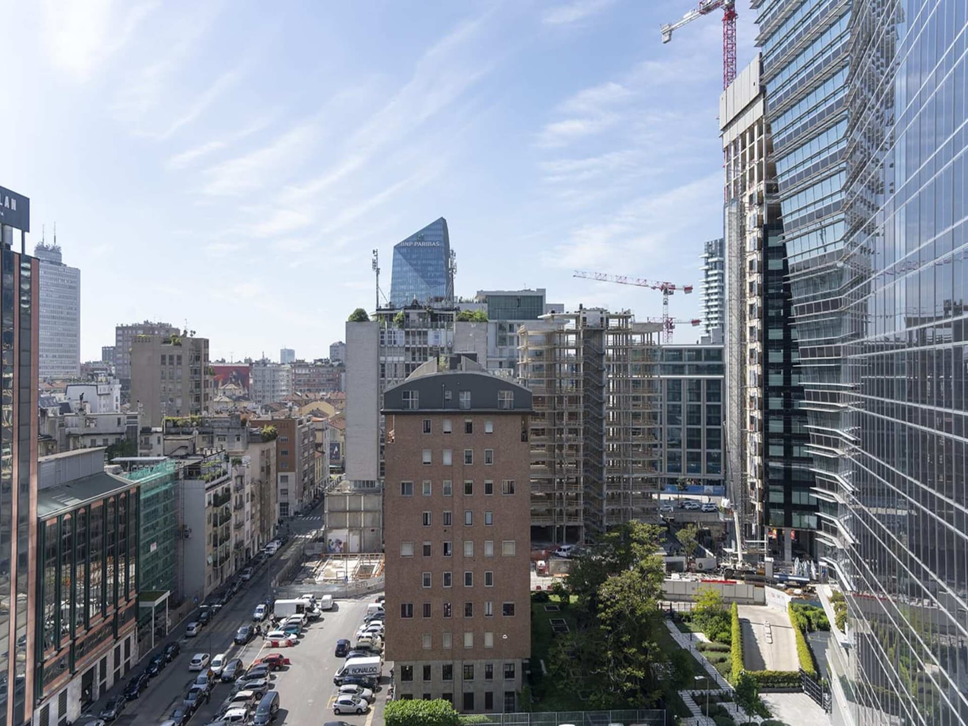 Modern appartement MI Cardano met skyline-uitzicht in Milaan - foto 35
