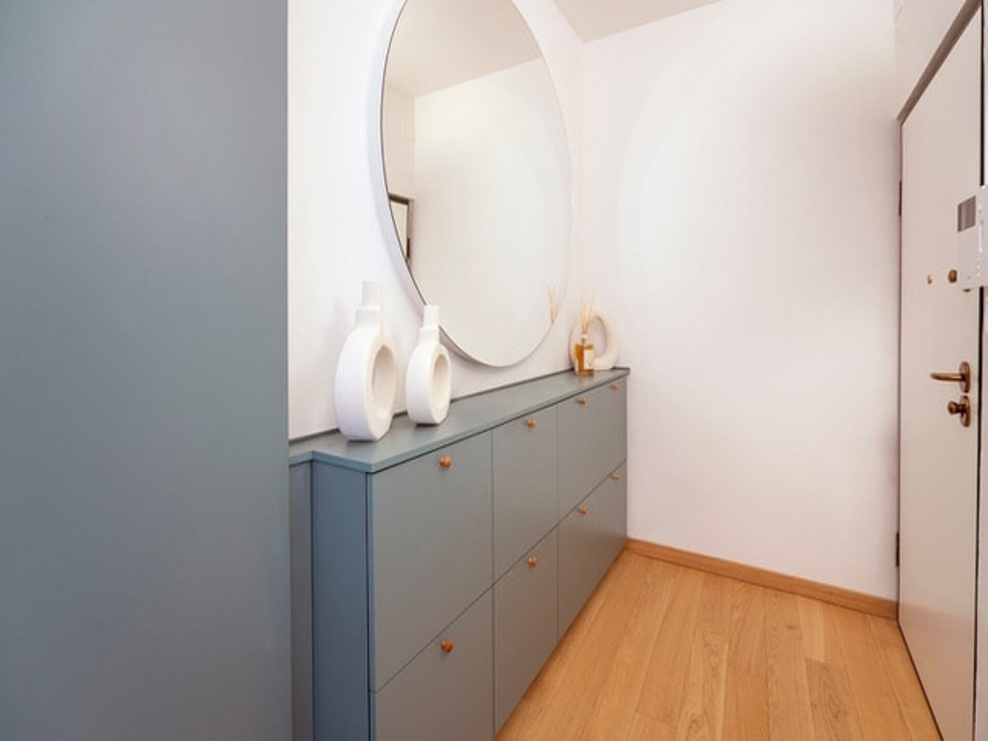 Modern appartement MI Cardano met skyline-uitzicht in Milaan - foto 38