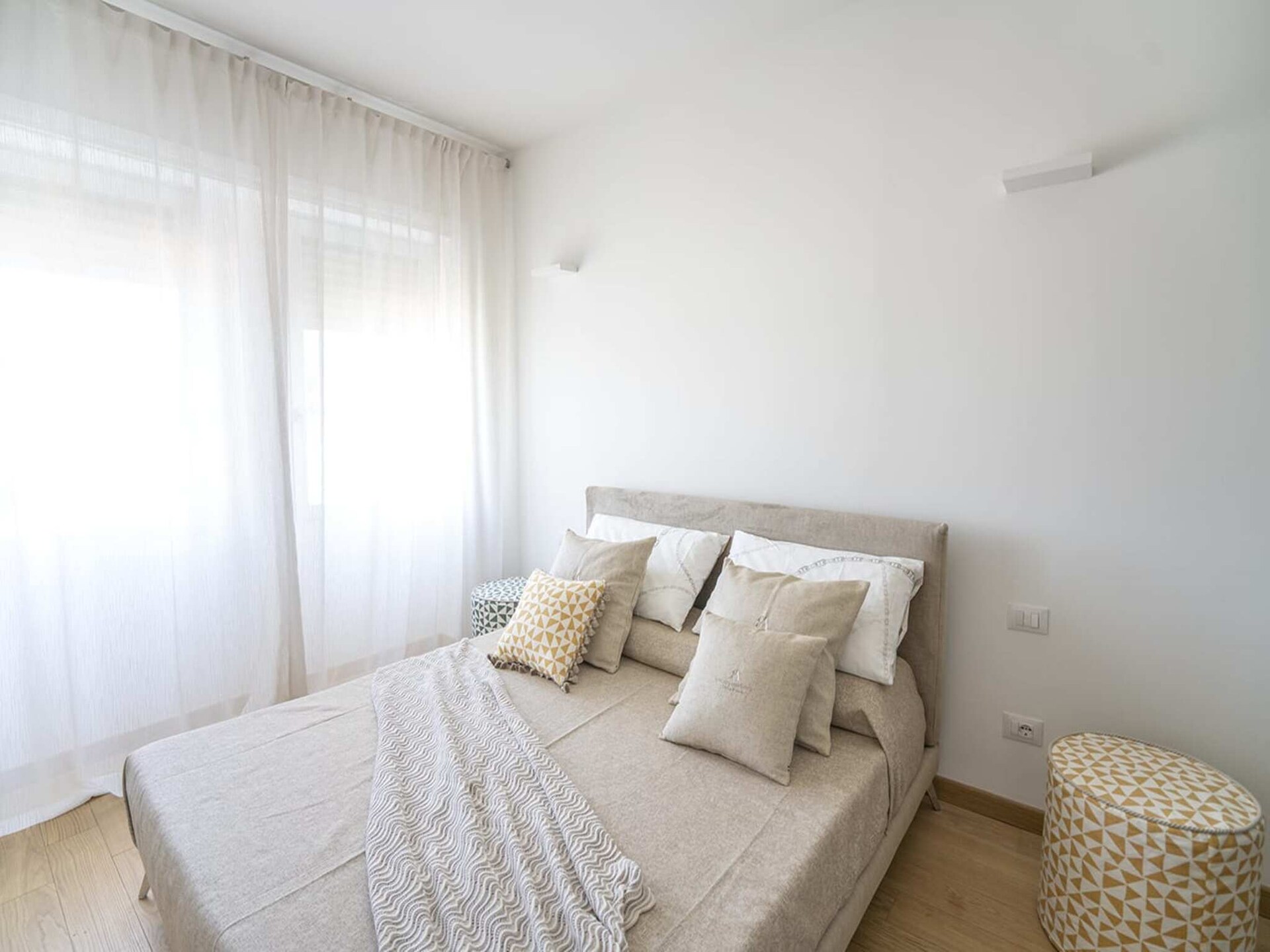 Modern appartement MI Cardano met skyline-uitzicht in Milaan - foto 22