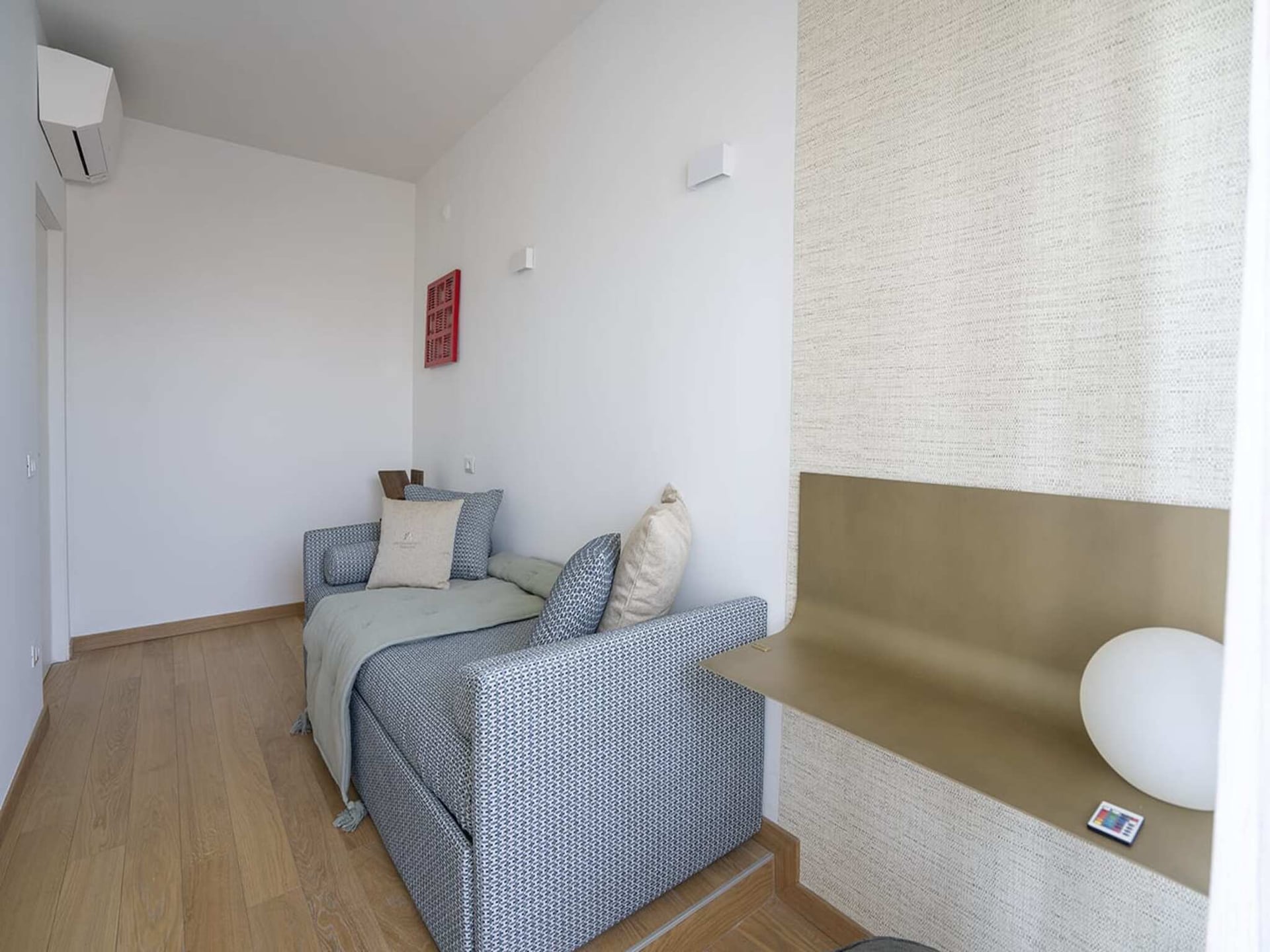 Modern appartement MI Cardano met skyline-uitzicht in Milaan - foto 12
