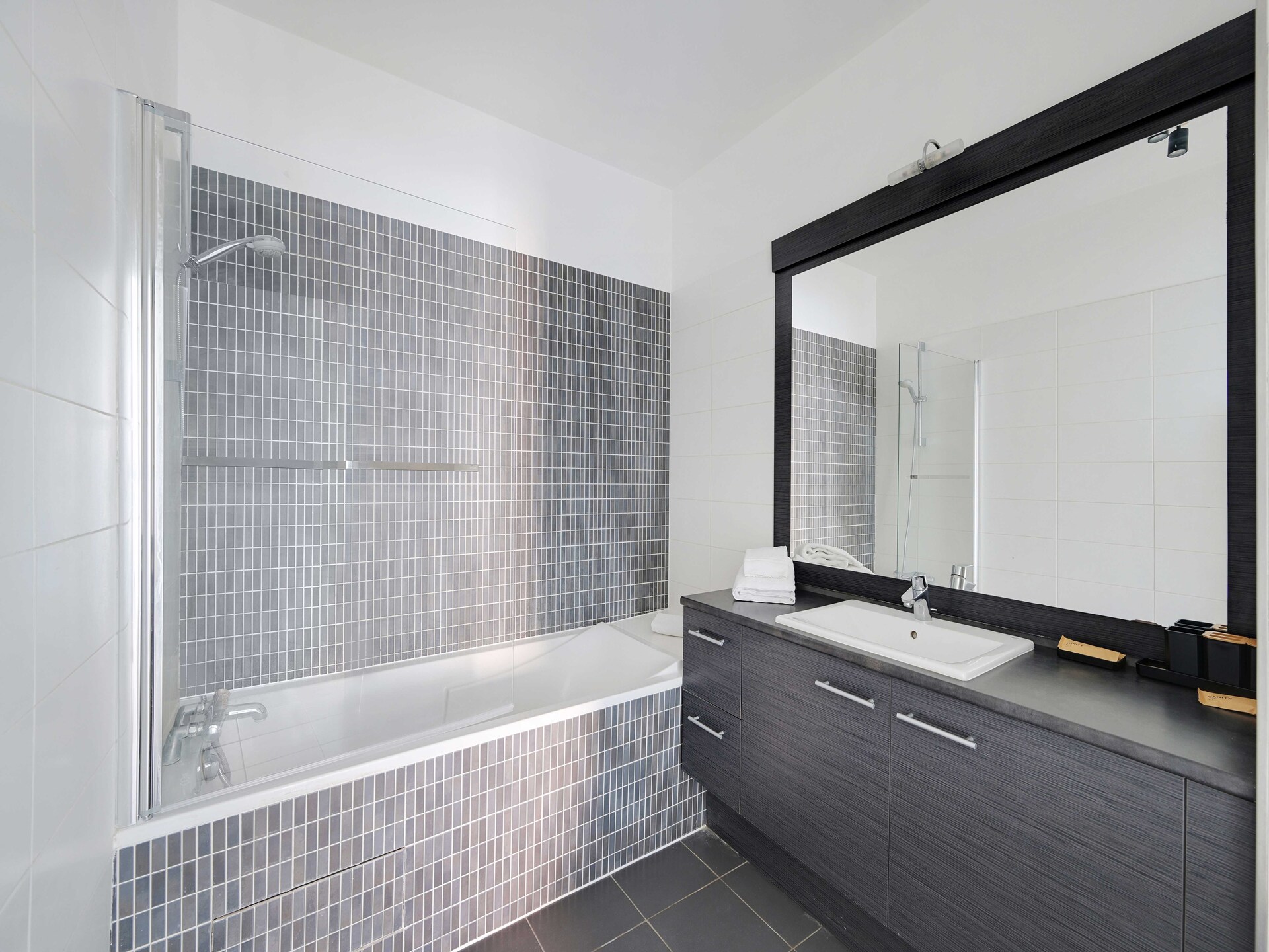 Modern appartement met balkon in Malakoff voor 4 personen - foto 25
