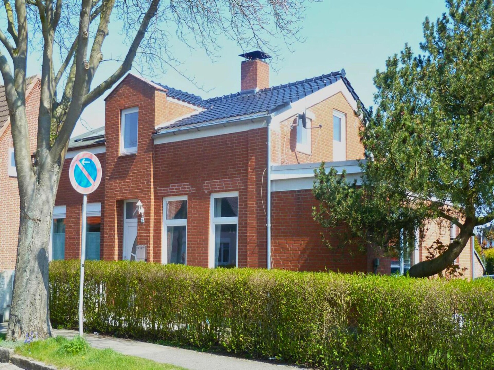 Vrijstaand vakantiehuis met omheinde tuin bij golfbaan en strand op 3 km - foto 1
