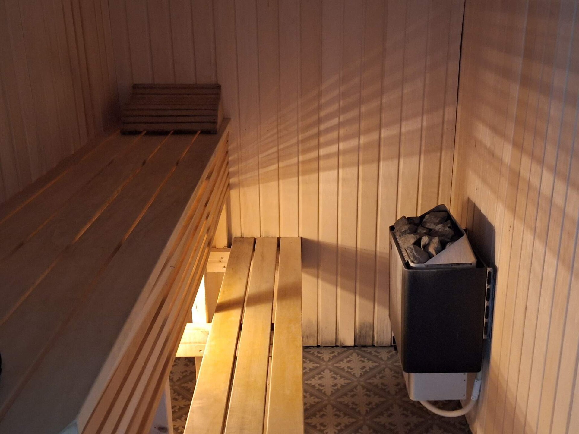 Modern vakantiehuis met sauna en panoramisch uitzicht op de Tana-rivier - foto 18