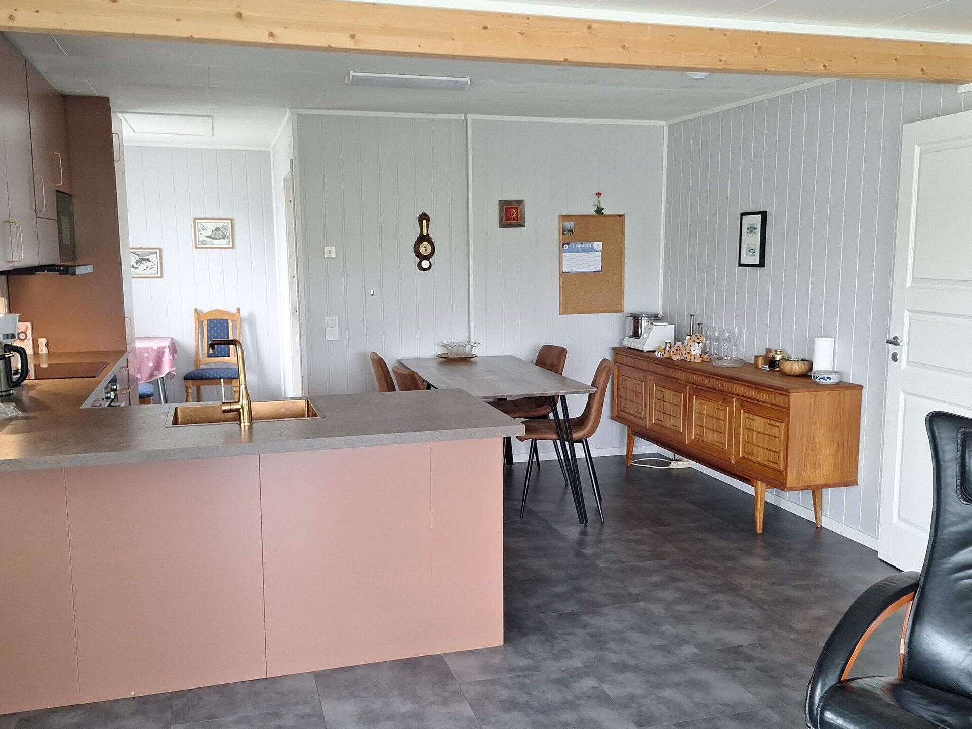 Modern vakantiehuis met sauna en panoramisch uitzicht op de Tana-rivier - foto 20