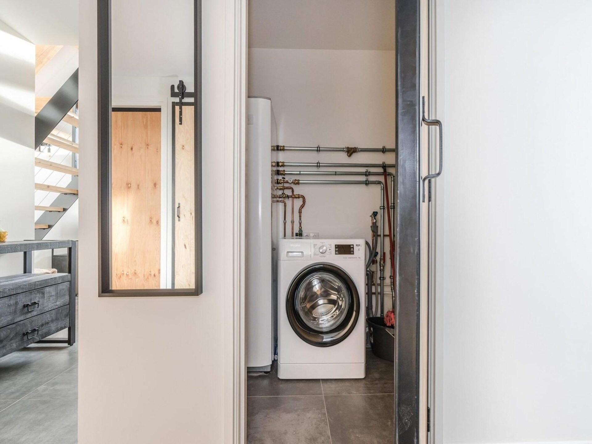 Luxe rietgedekte bungalow aan rustig vijver in Baarle-Nassau - foto 25