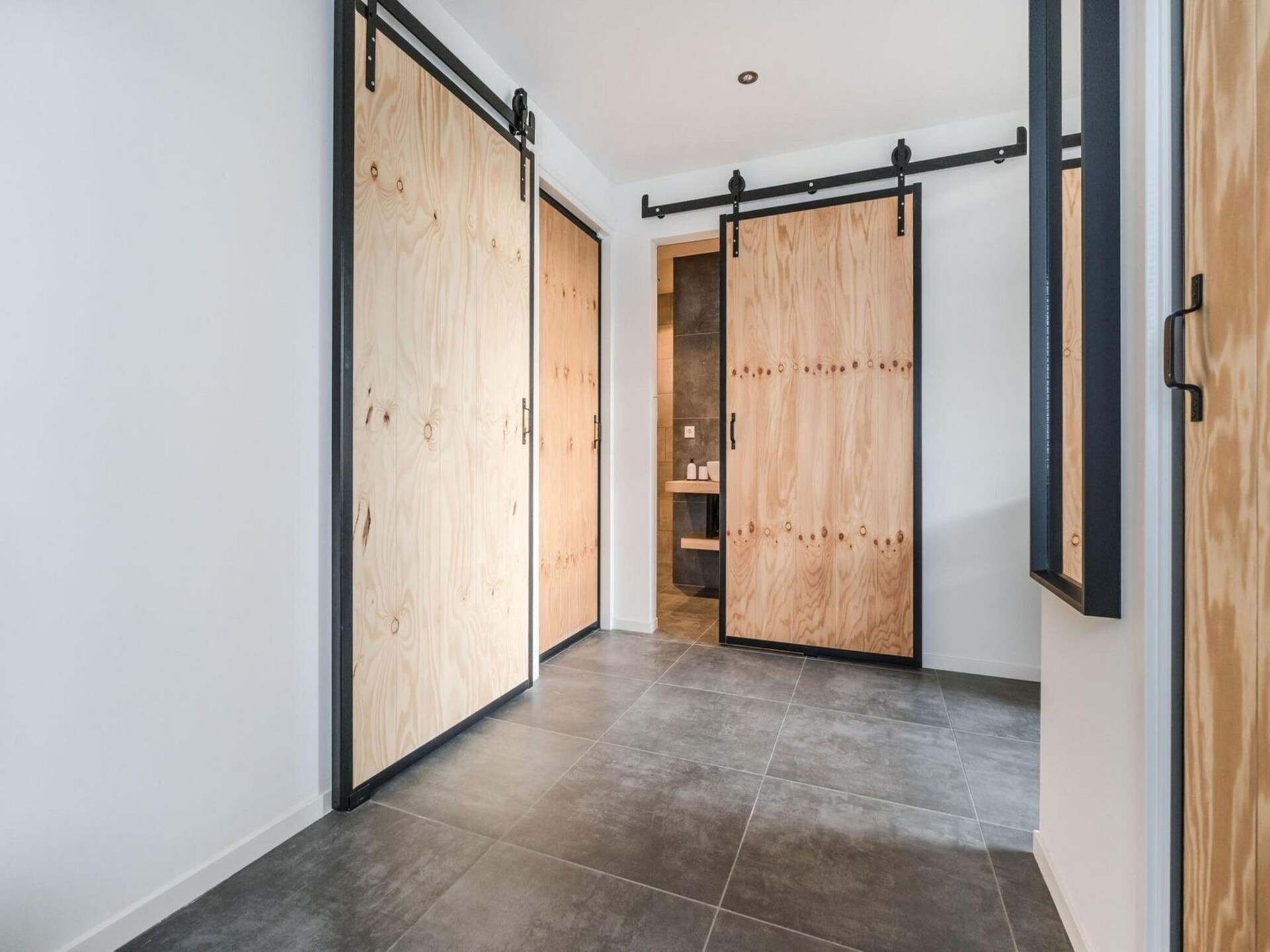 Luxe rietgedekte bungalow aan rustig vijver in Baarle-Nassau - foto 15