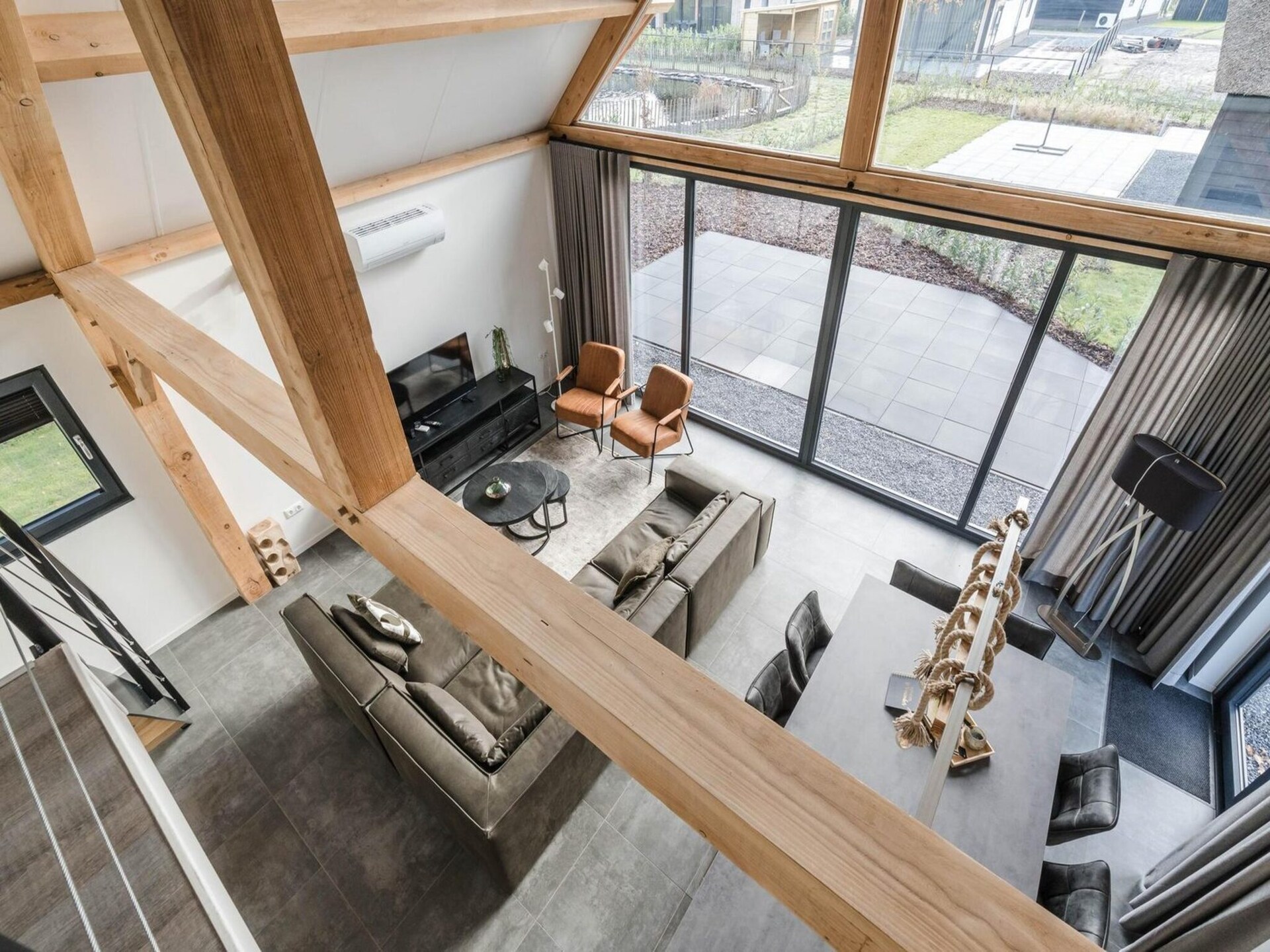 Luxe rietgedekte bungalow aan rustig vijver in Baarle-Nassau - foto 14