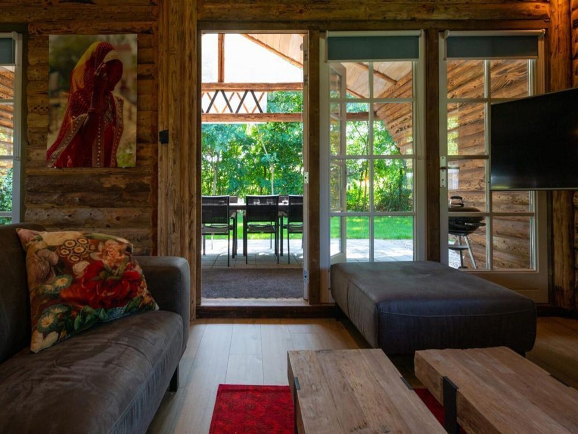 Larikshouten paalchalet met overdekt terras in Baarle-Nassau - foto 11